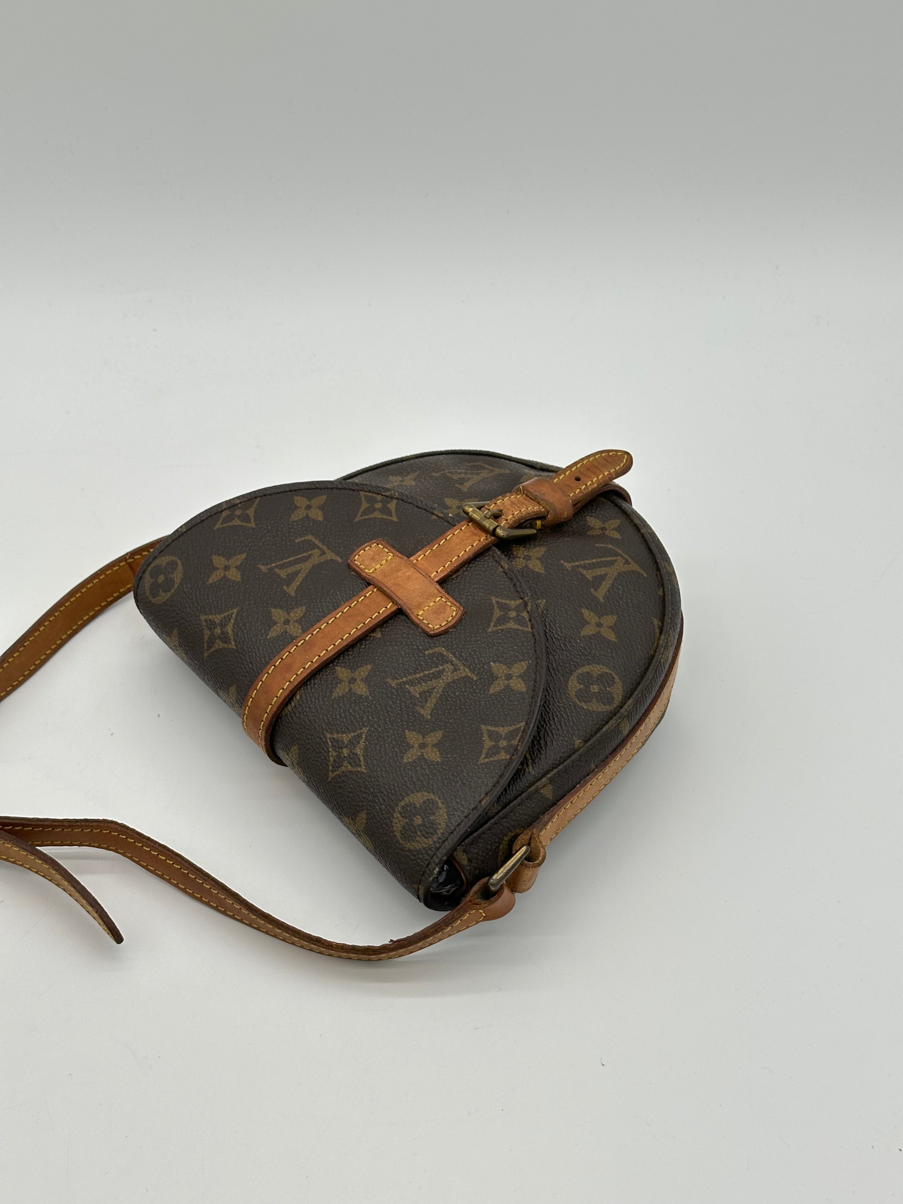 Louis Vuitton Chantilly PM