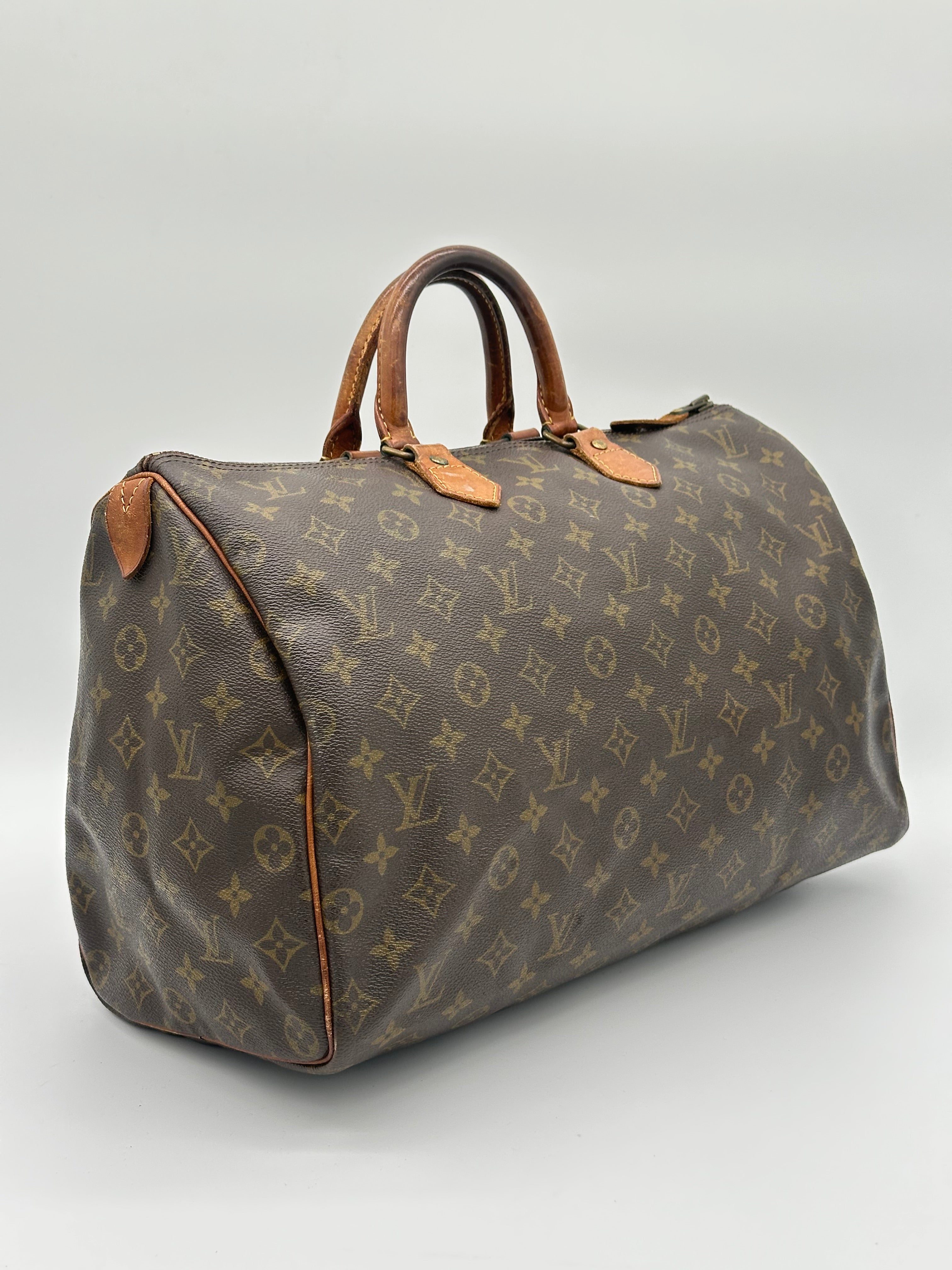 Louis Vuitton Speedy 40