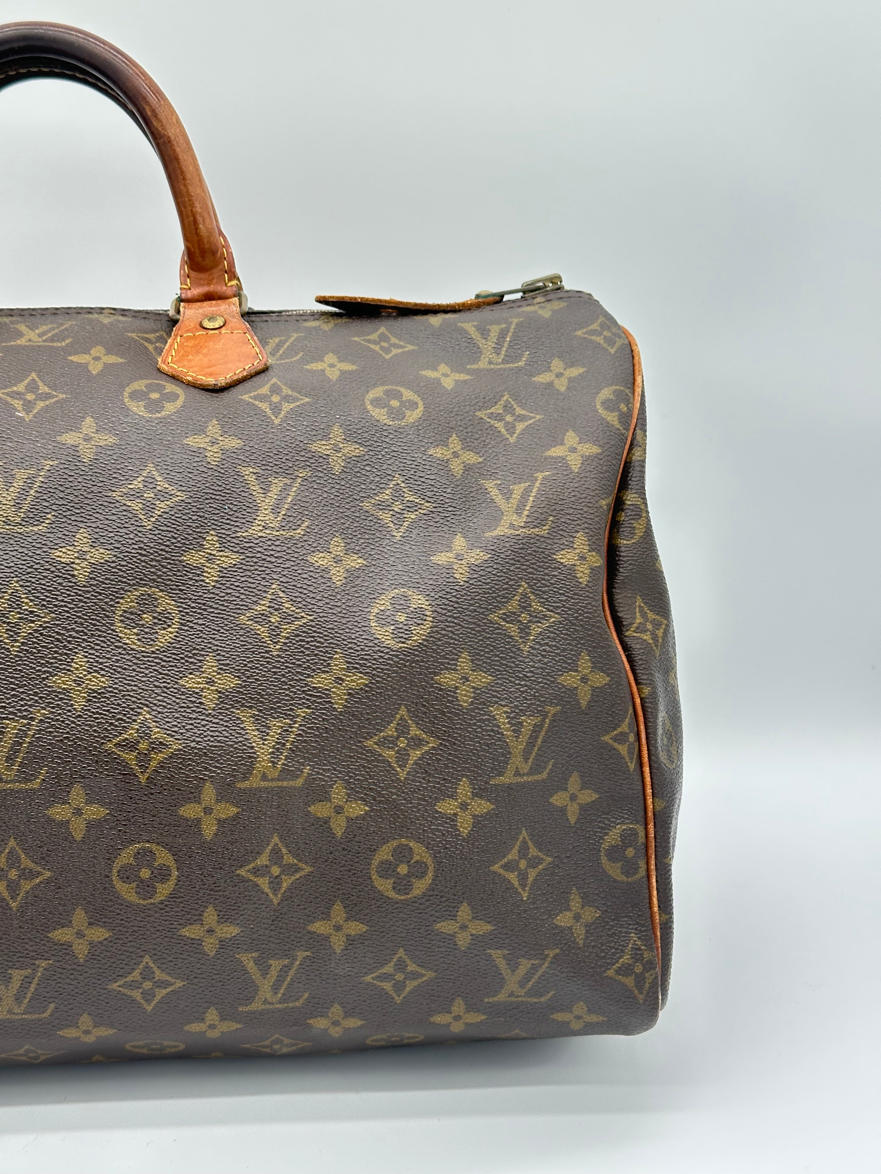 Louis Vuitton Speedy 40