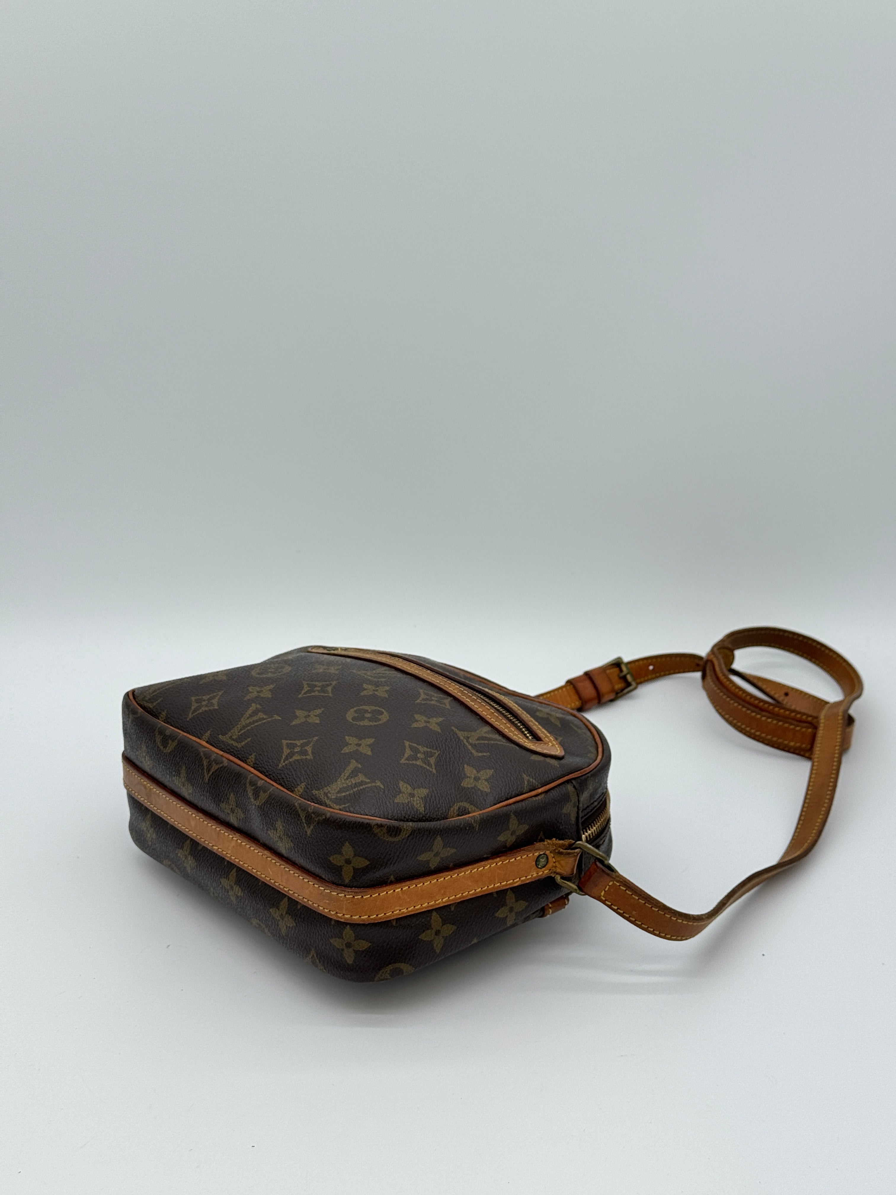 Louis Vuitton Senlis