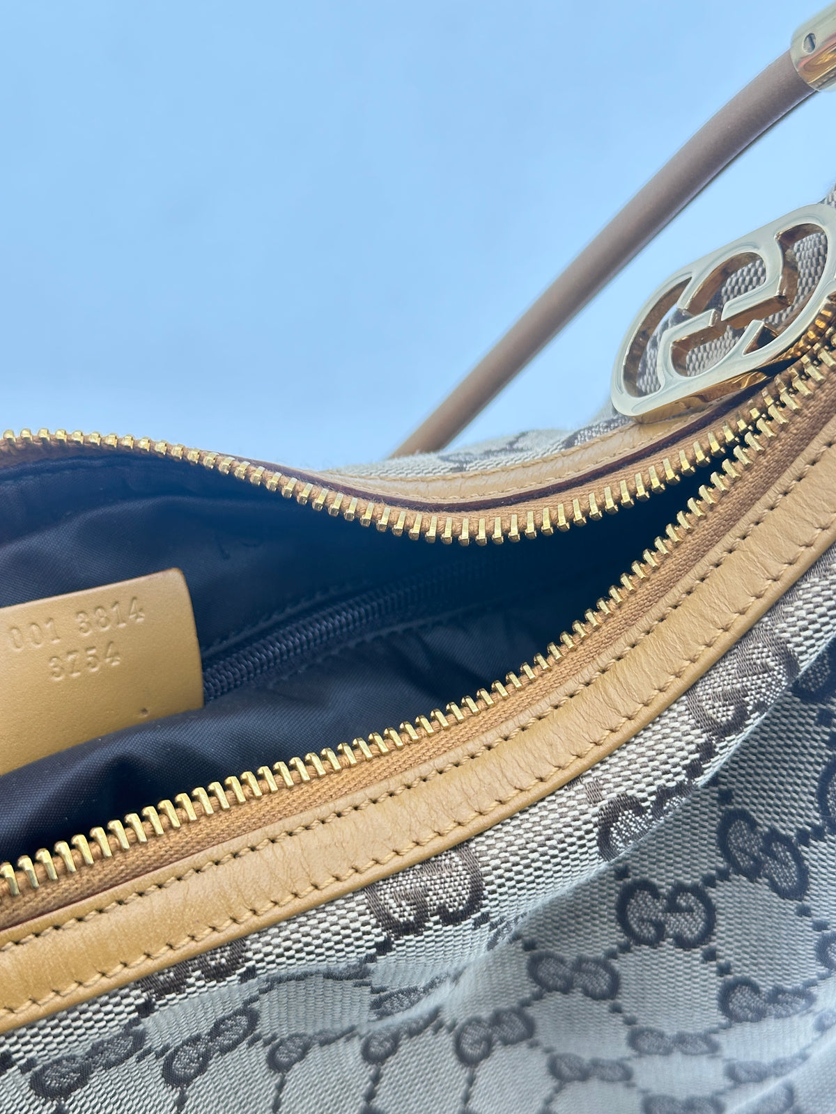 Gucci Clasp Hobo