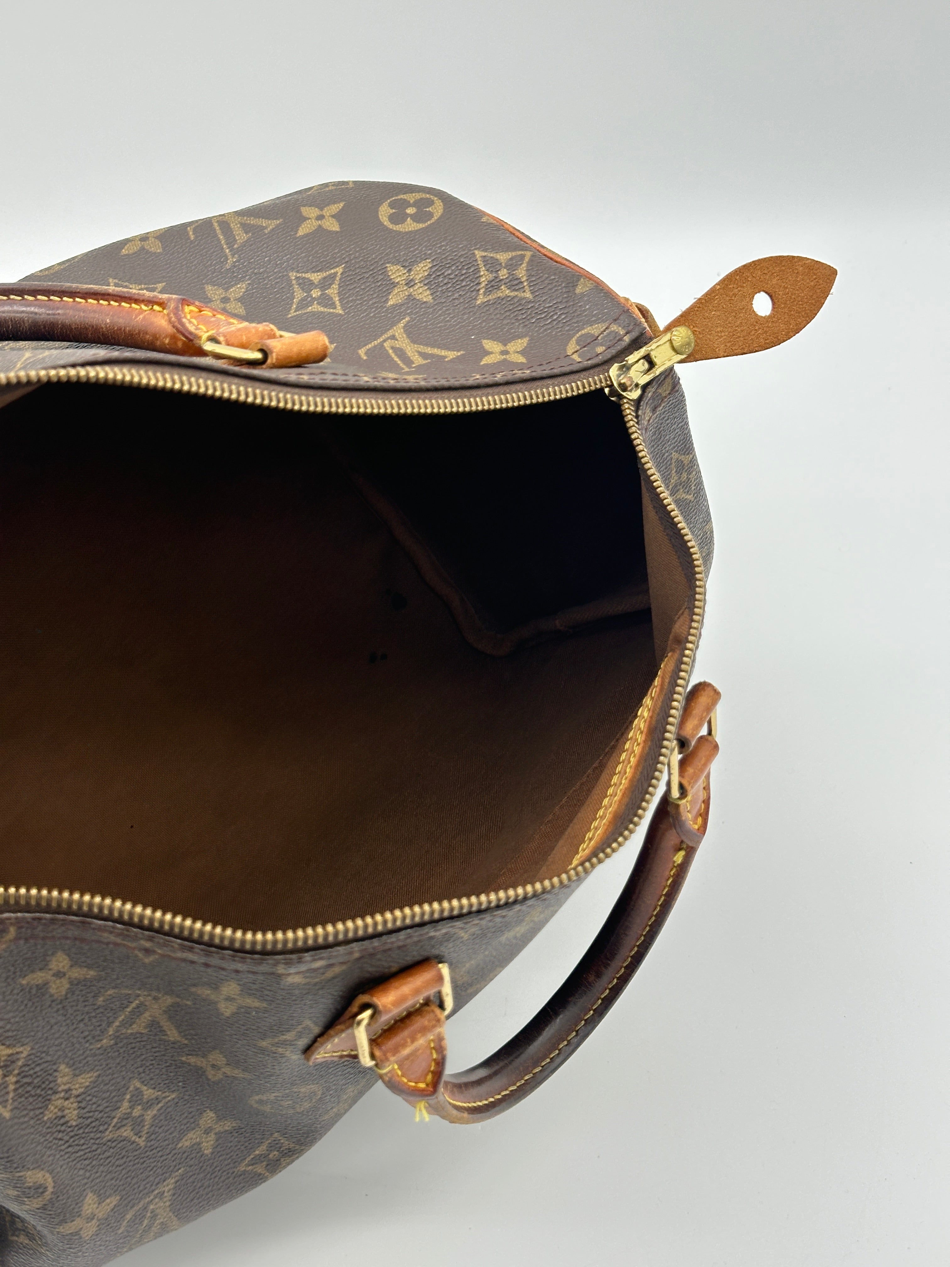 Louis Vuitton Speedy 35