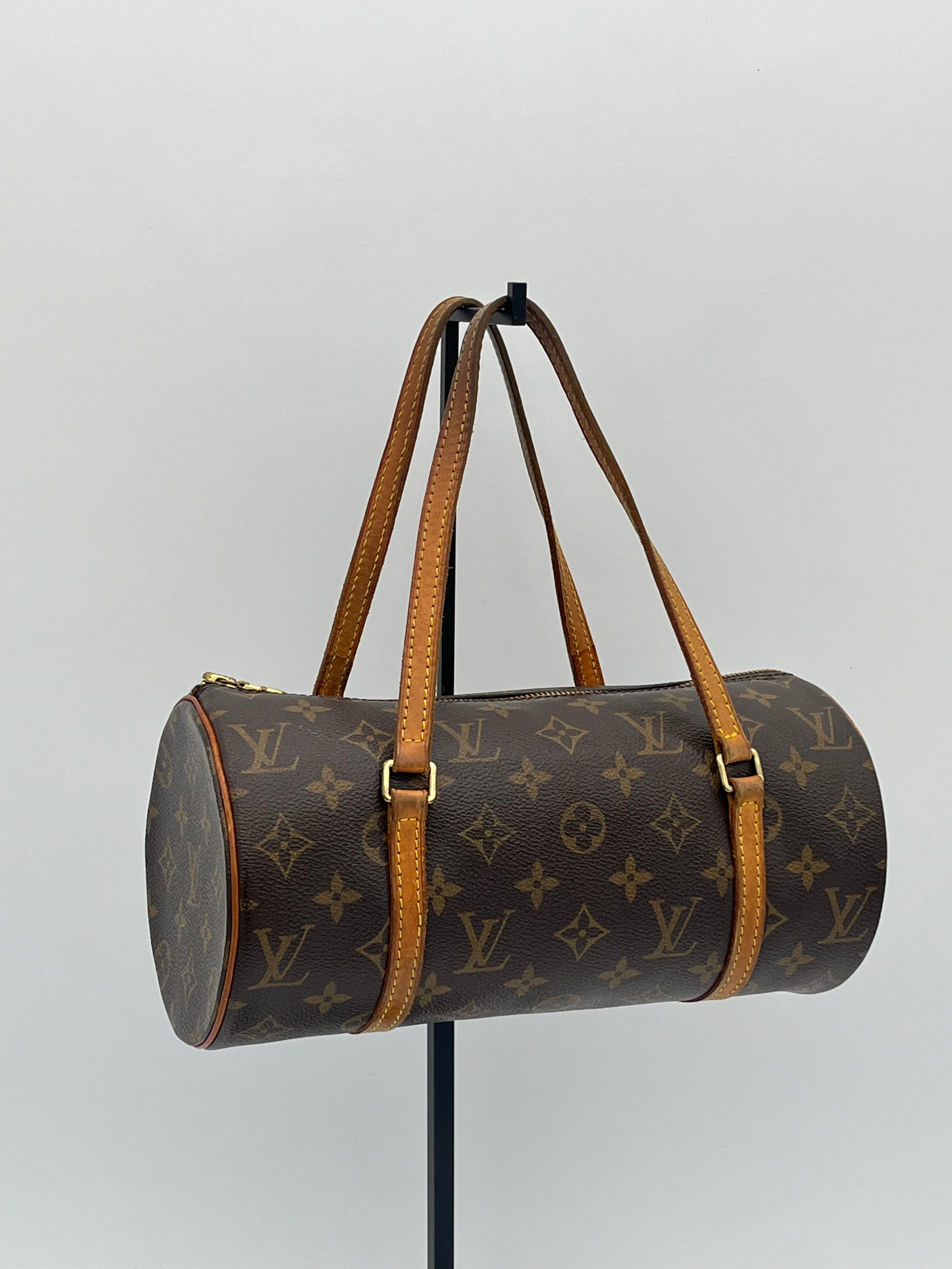 Pre-loved Louis Vuitton Papillon 26 | Pepper Luxury Vintage