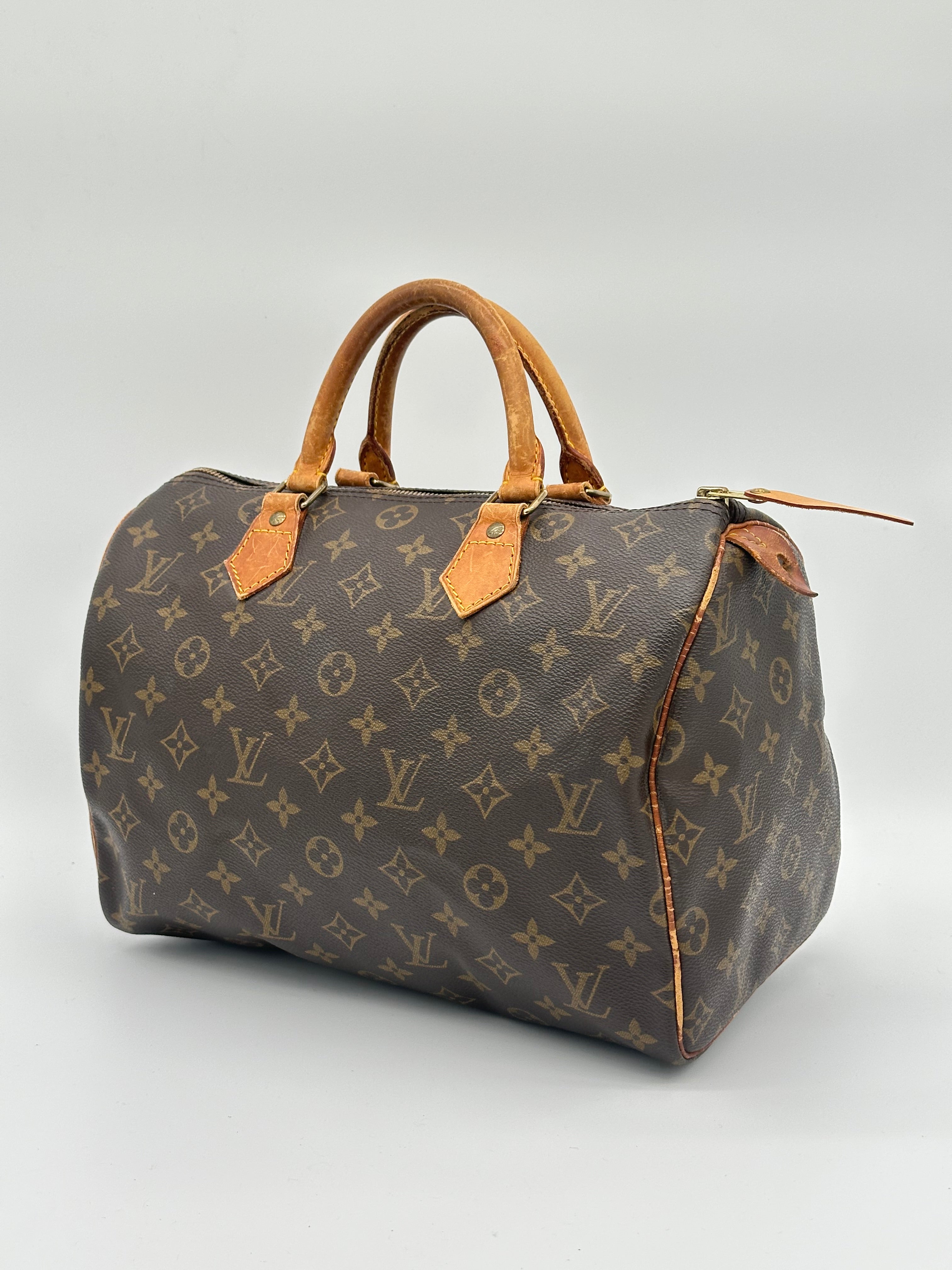 Louis Vuitton Speedy 30