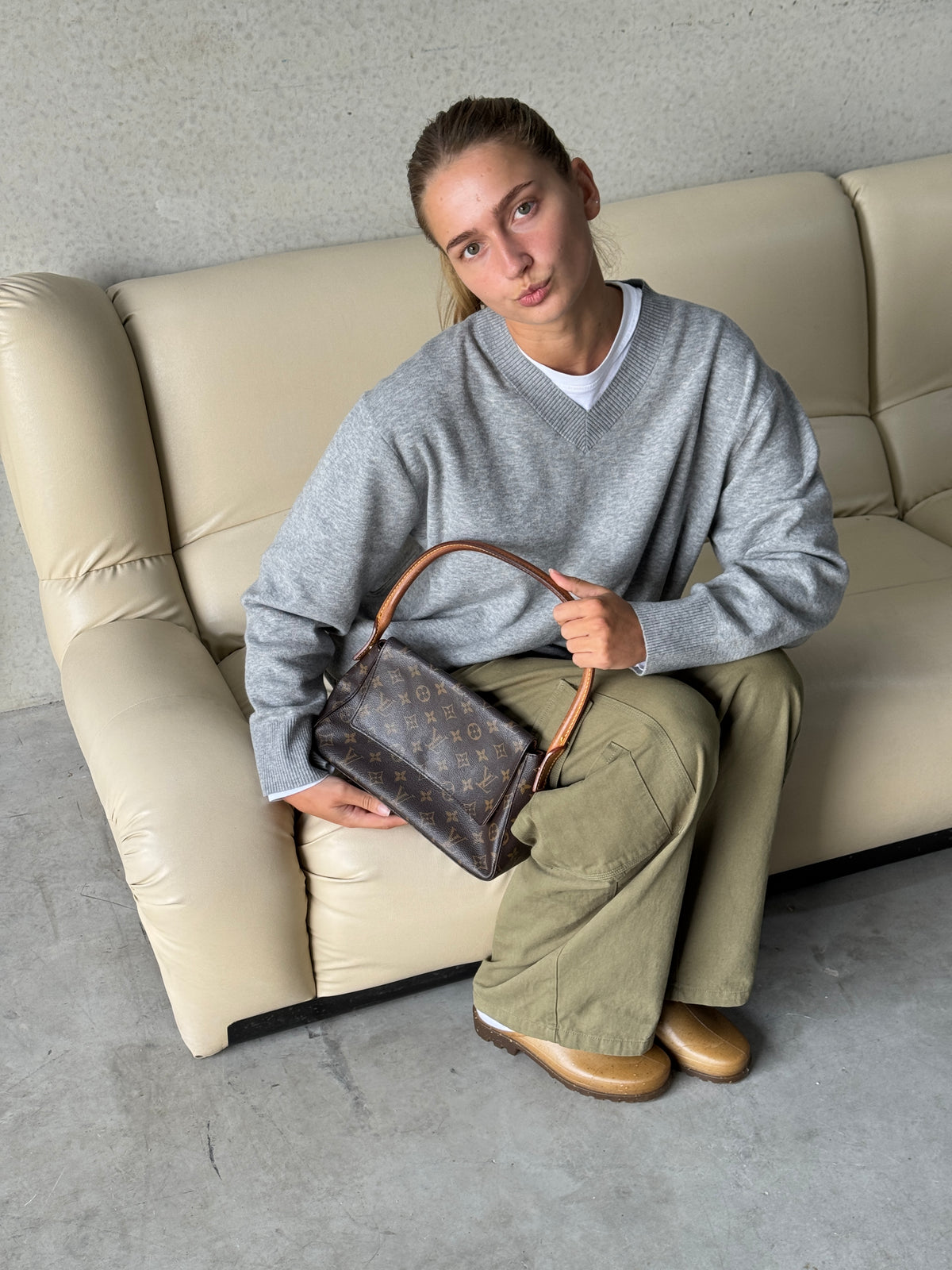 Louis Vuitton Mini Looping