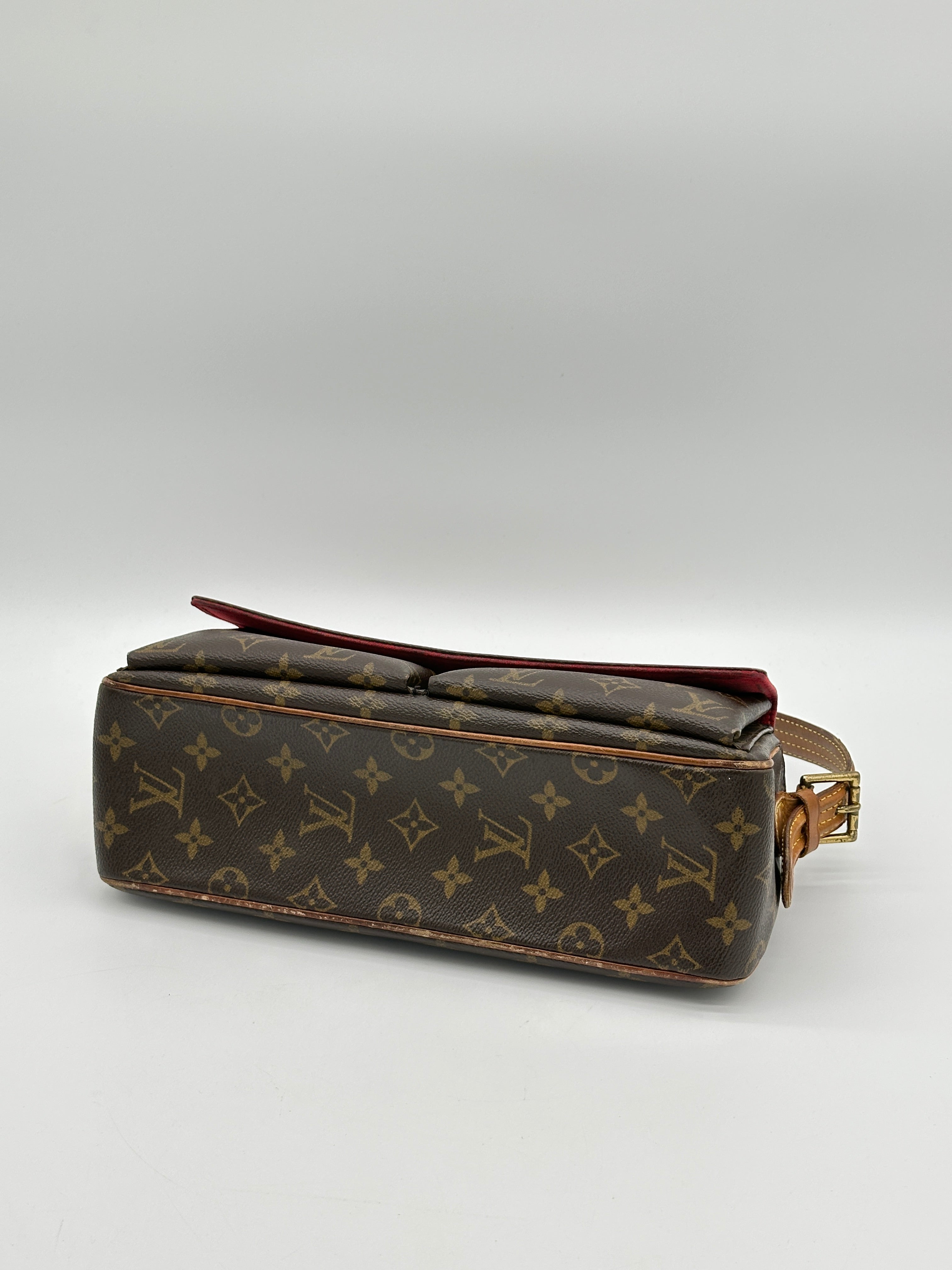 Pre-loved Louis Vuitton Viva Cité MM | Pepper Luxury Vintage