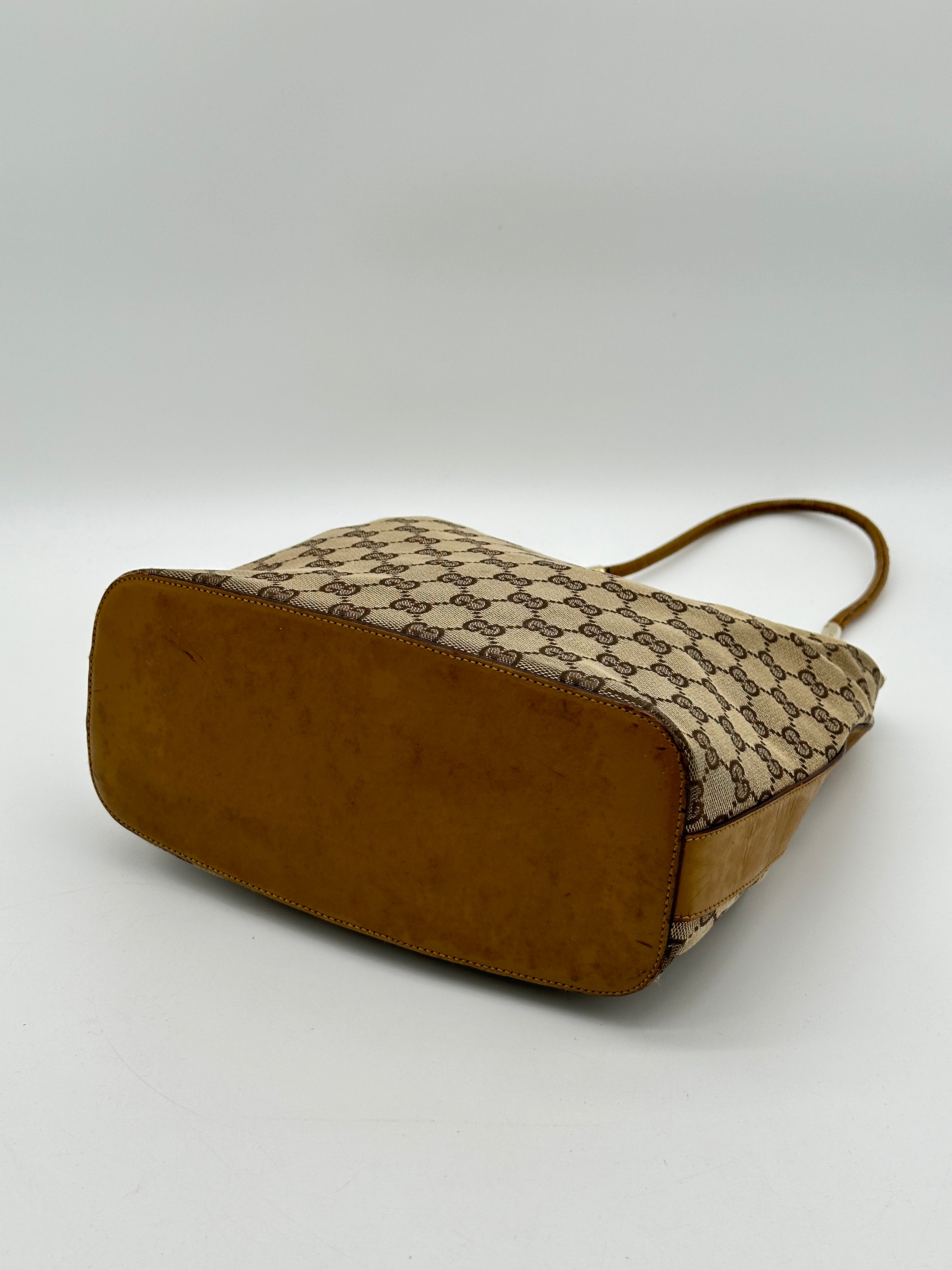 Gucci Clasp Hobo