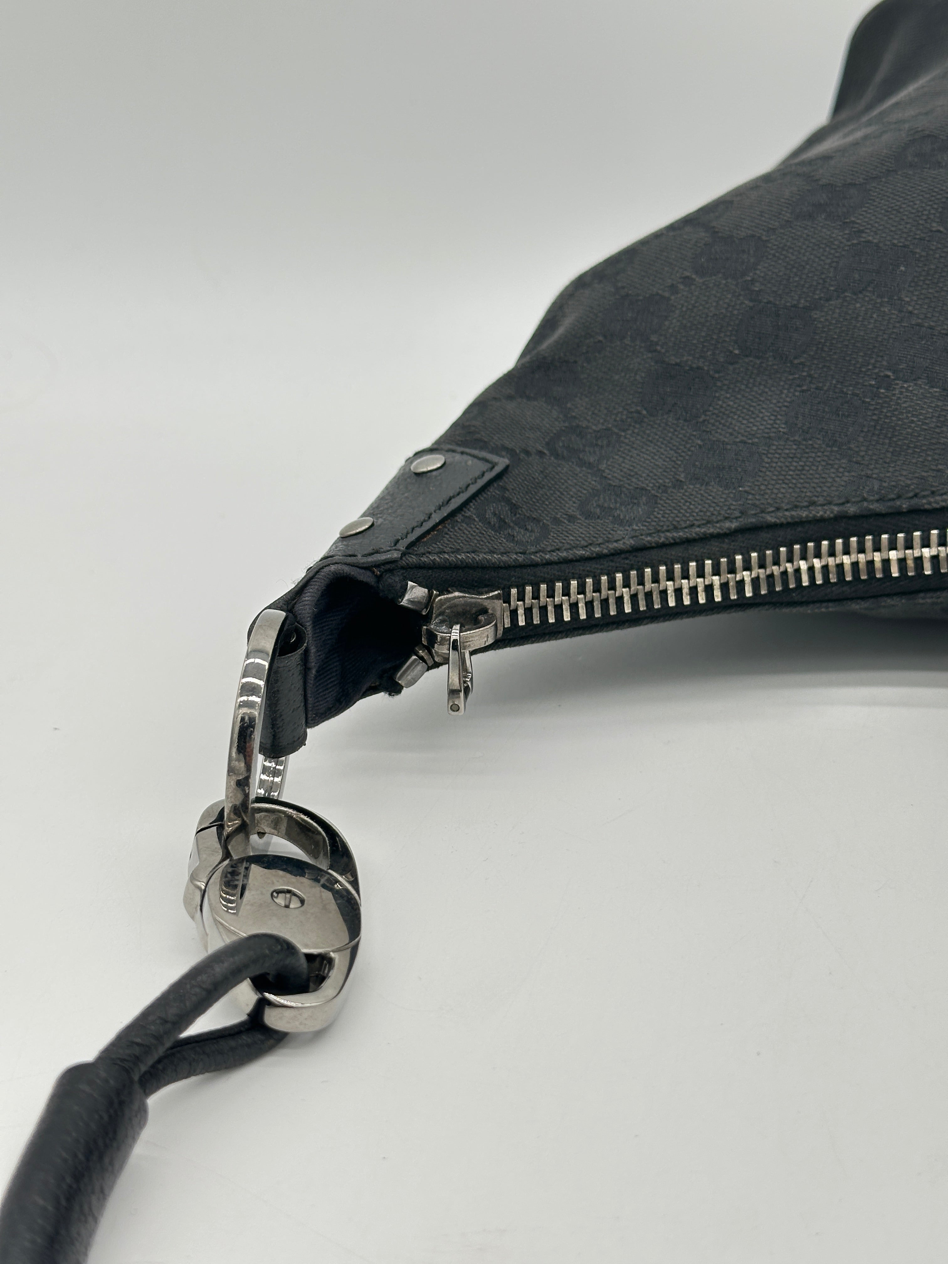 Gucci Lock Canvas