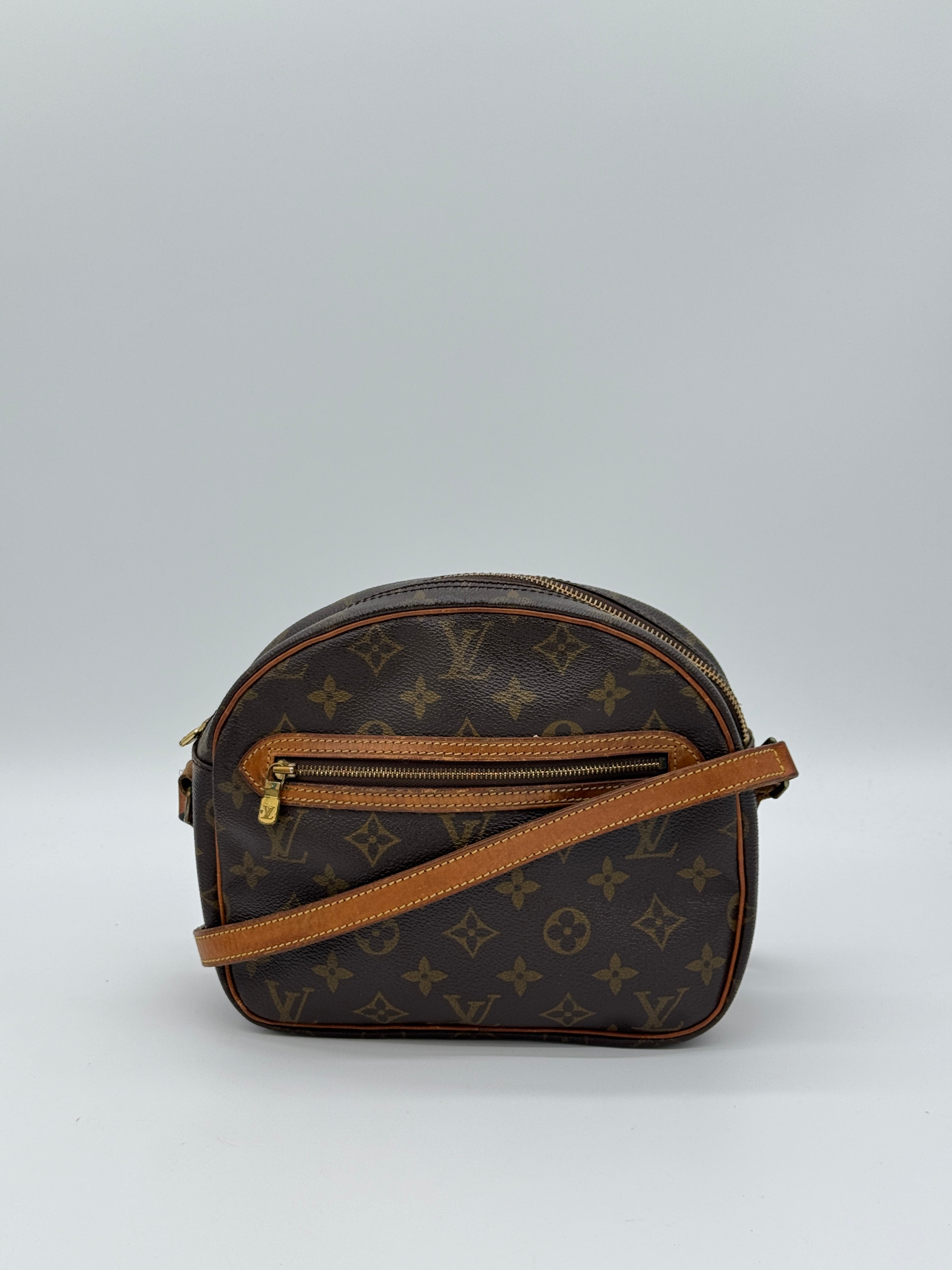 Louis Vuitton Senlis