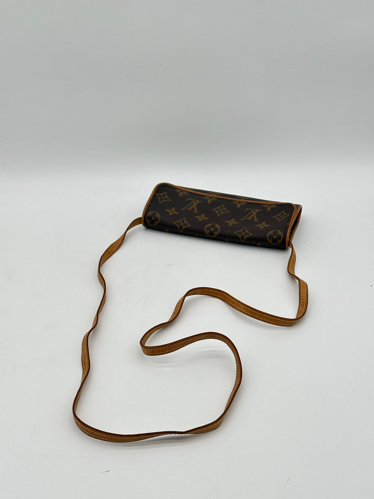 Louis Vuitton Twin Pochette PM