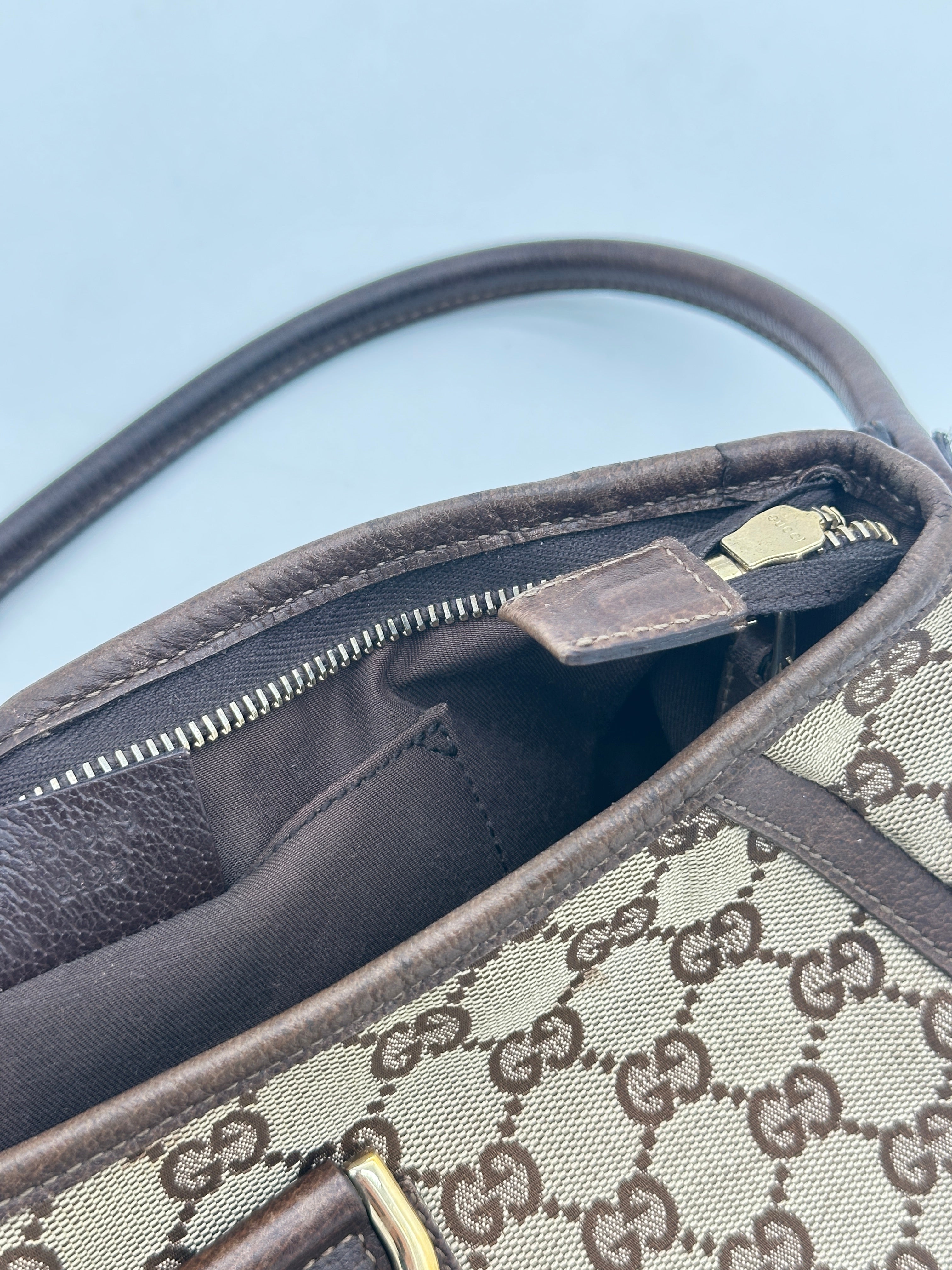 Gucci Abbey D-Ring Pochette