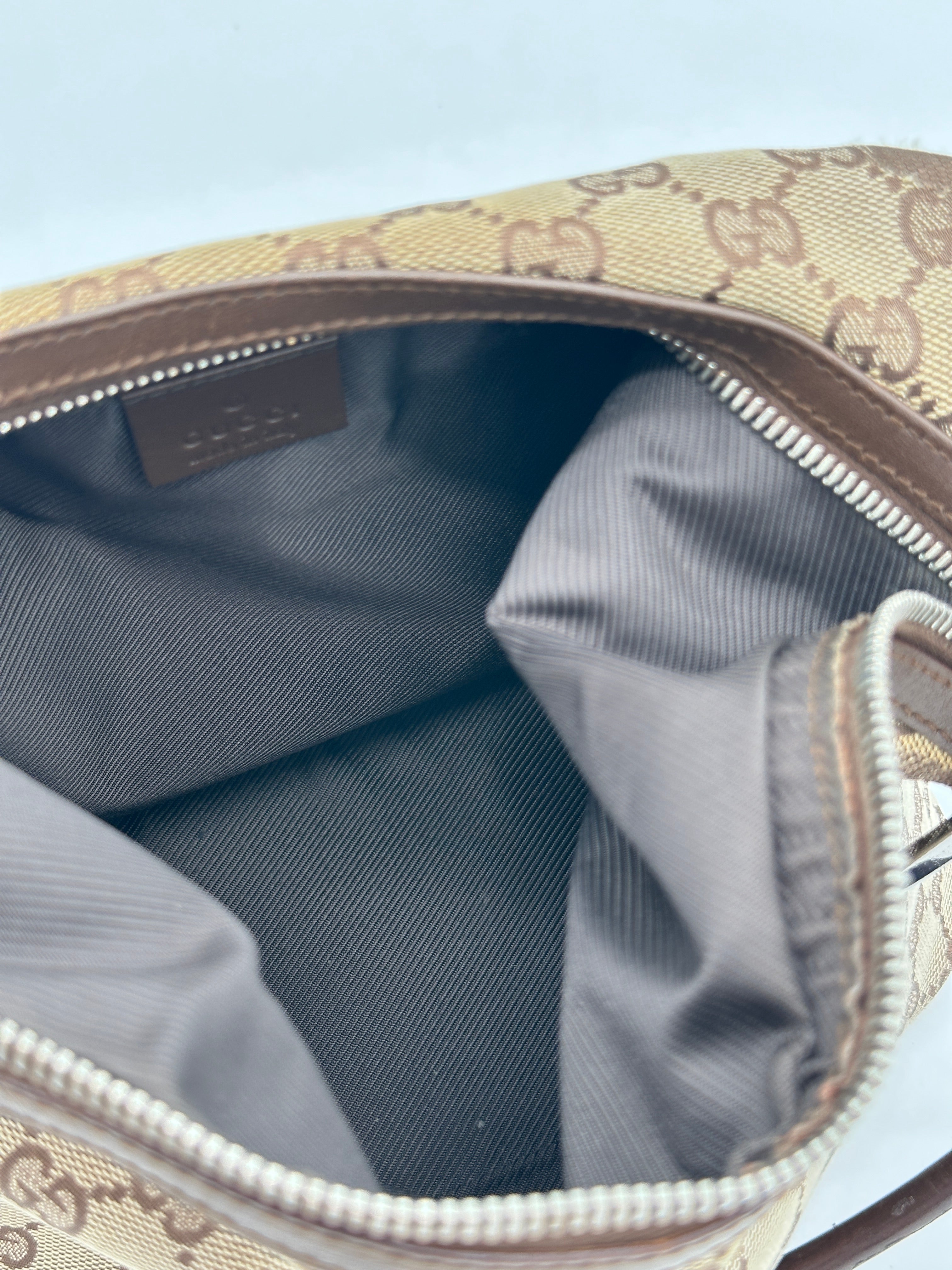 Gucci Clasp Hobo