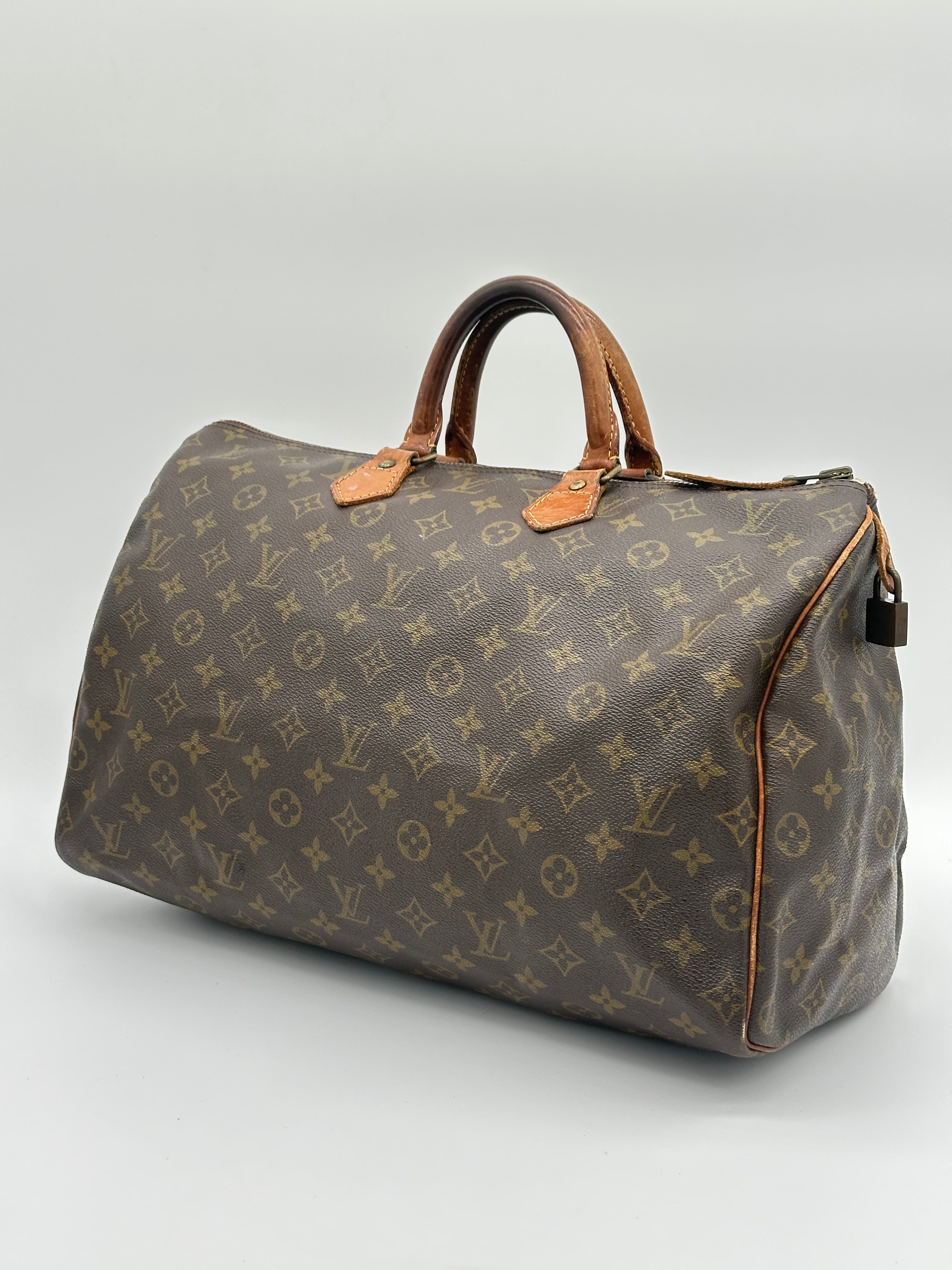 Louis Vuitton Speedy 40