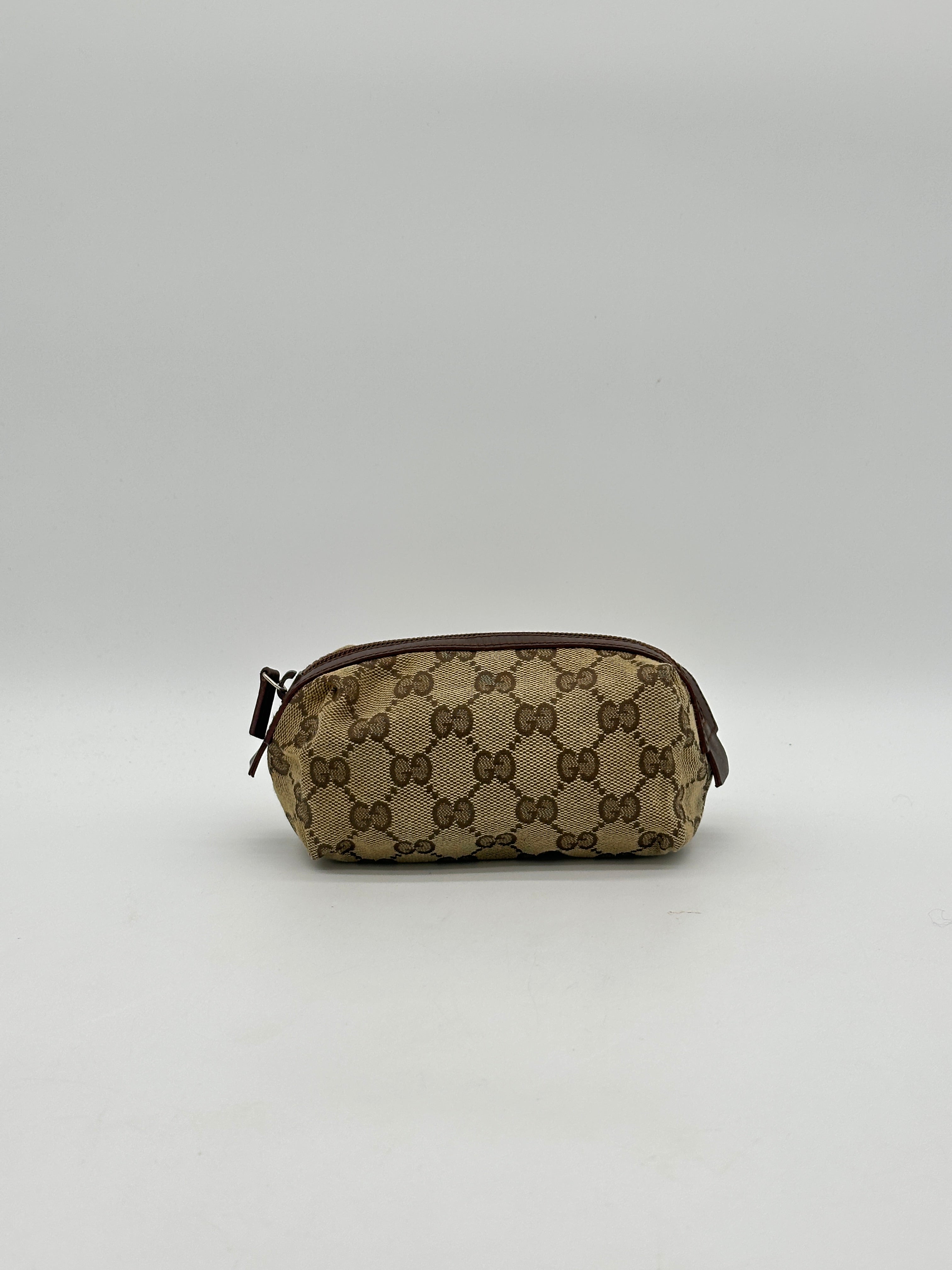 Pepper Luxury Vintage