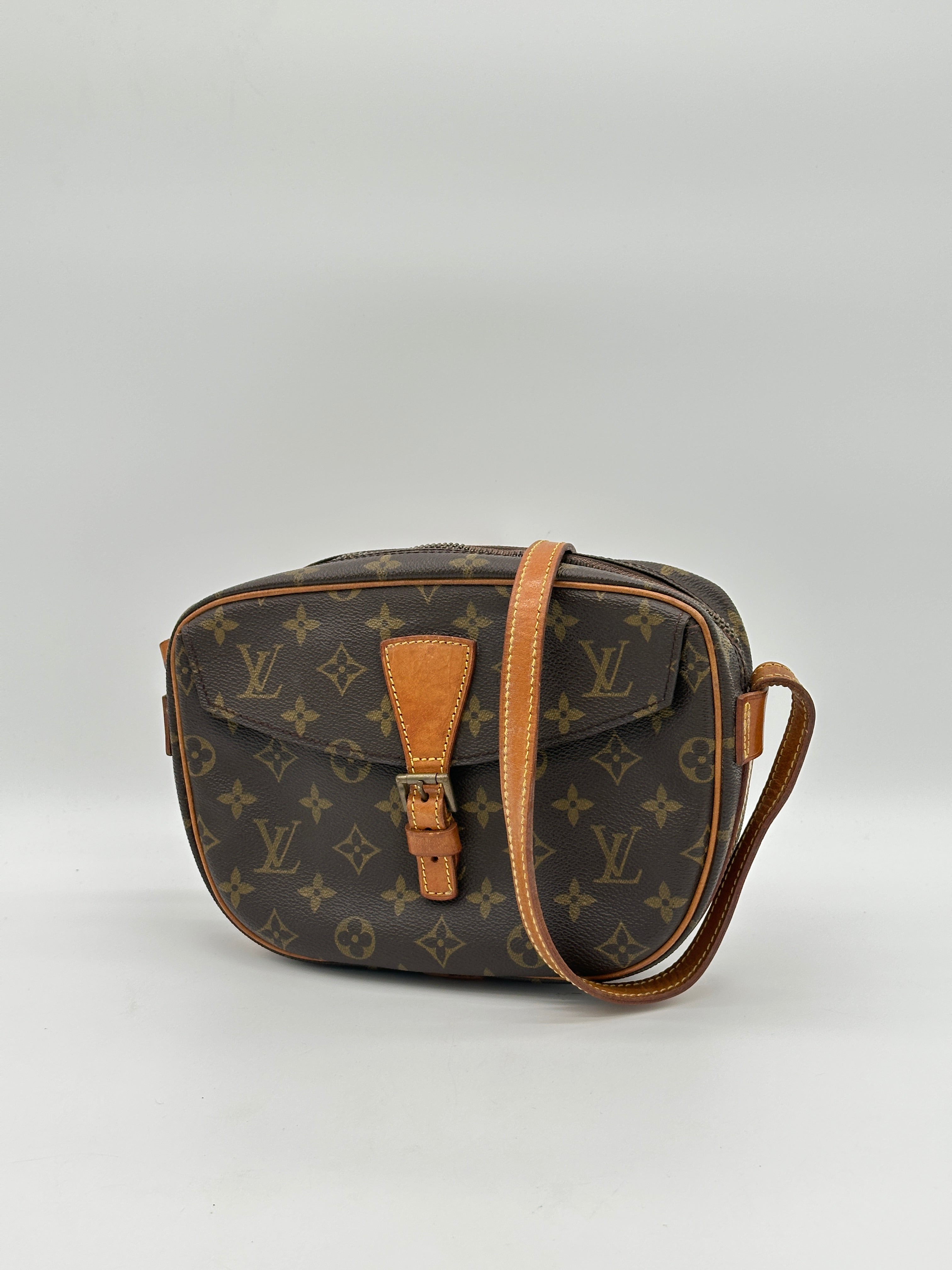 Louis Vuitton Jeune Fille MM