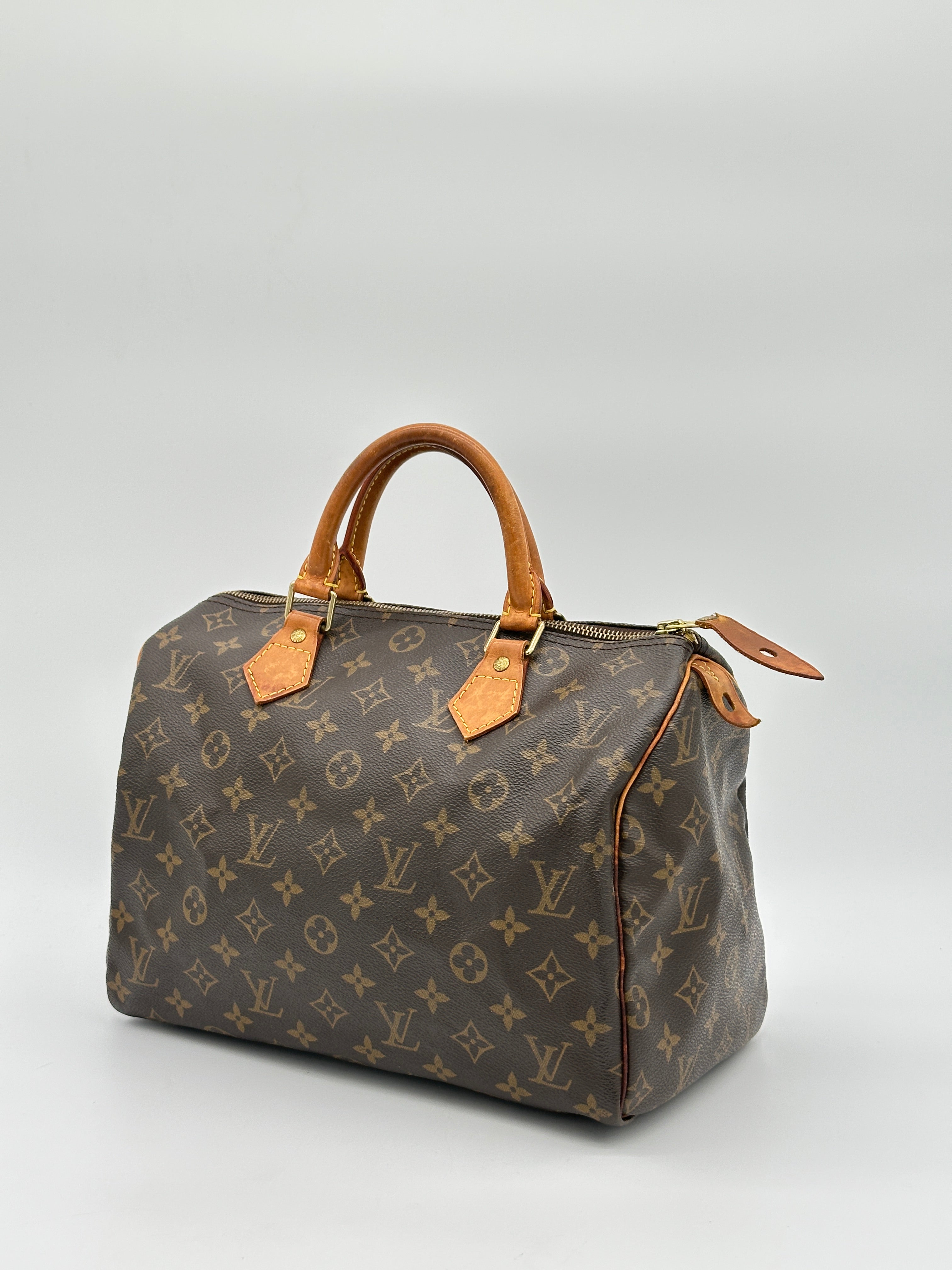 Louis Vuitton Speedy 30