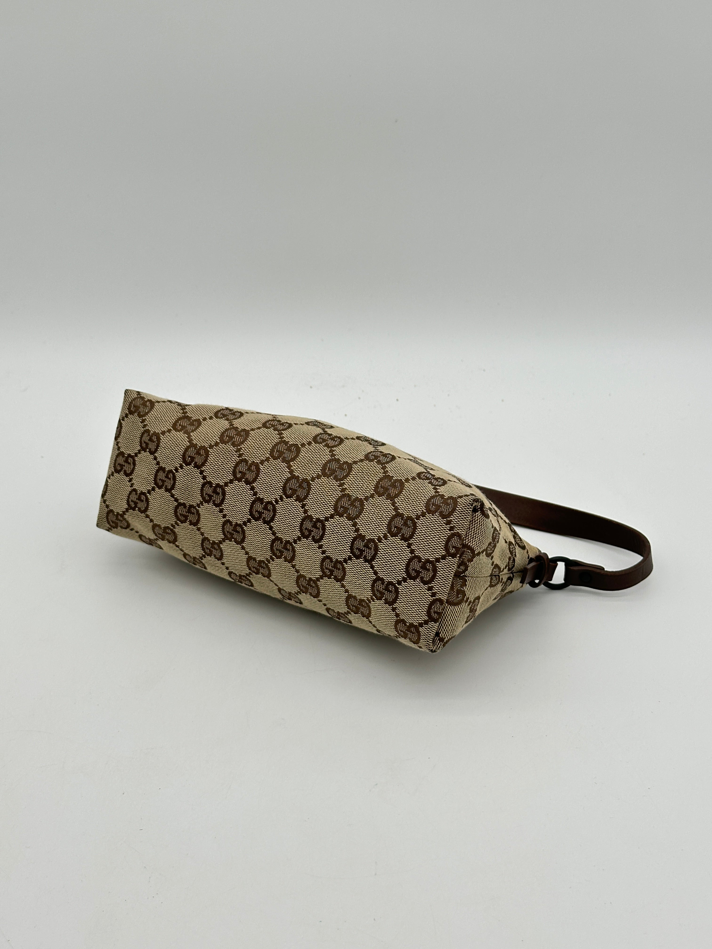 Gucci GG Canvas Pochette