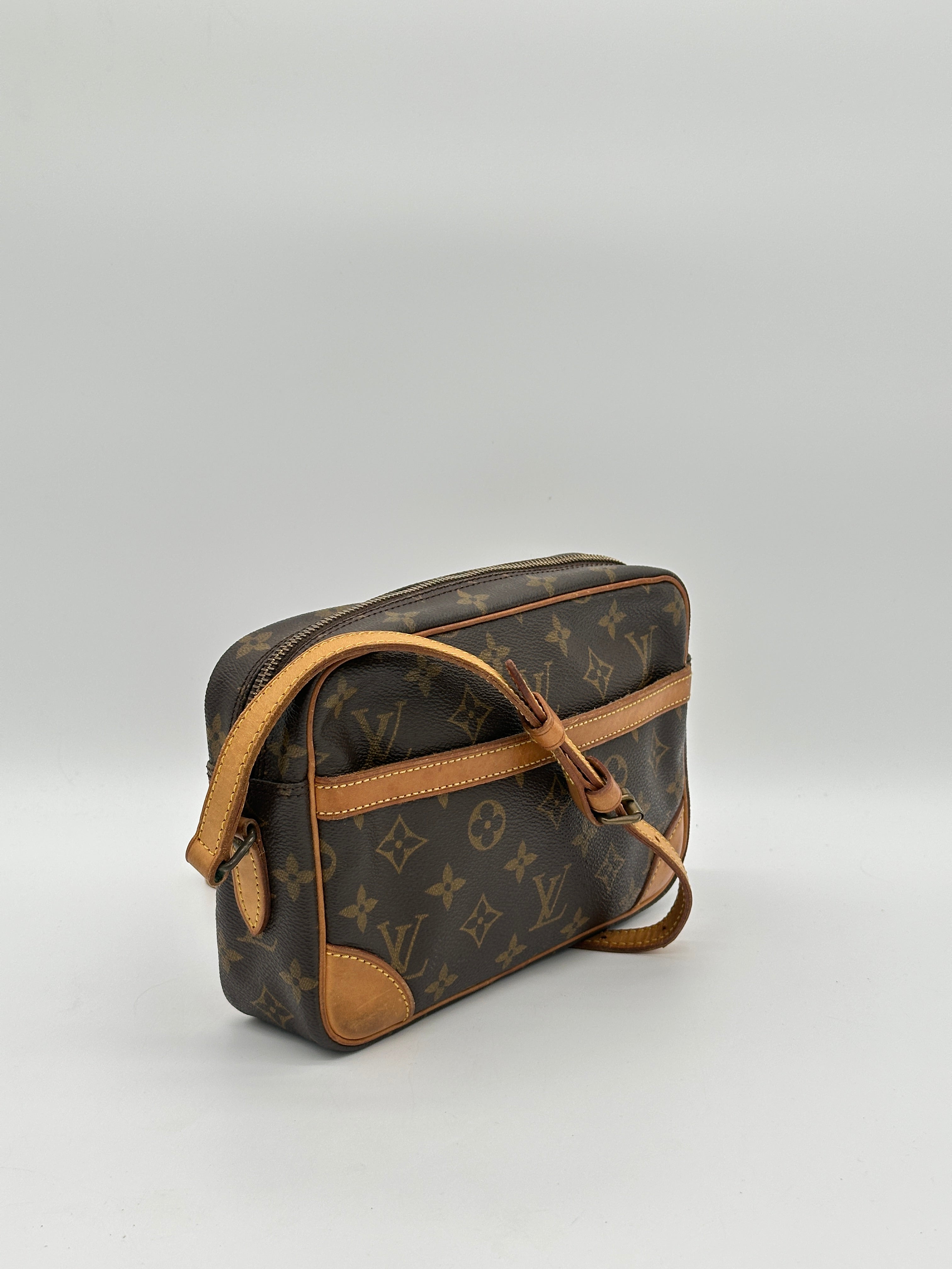 Louis Vuitton Trocadero 23