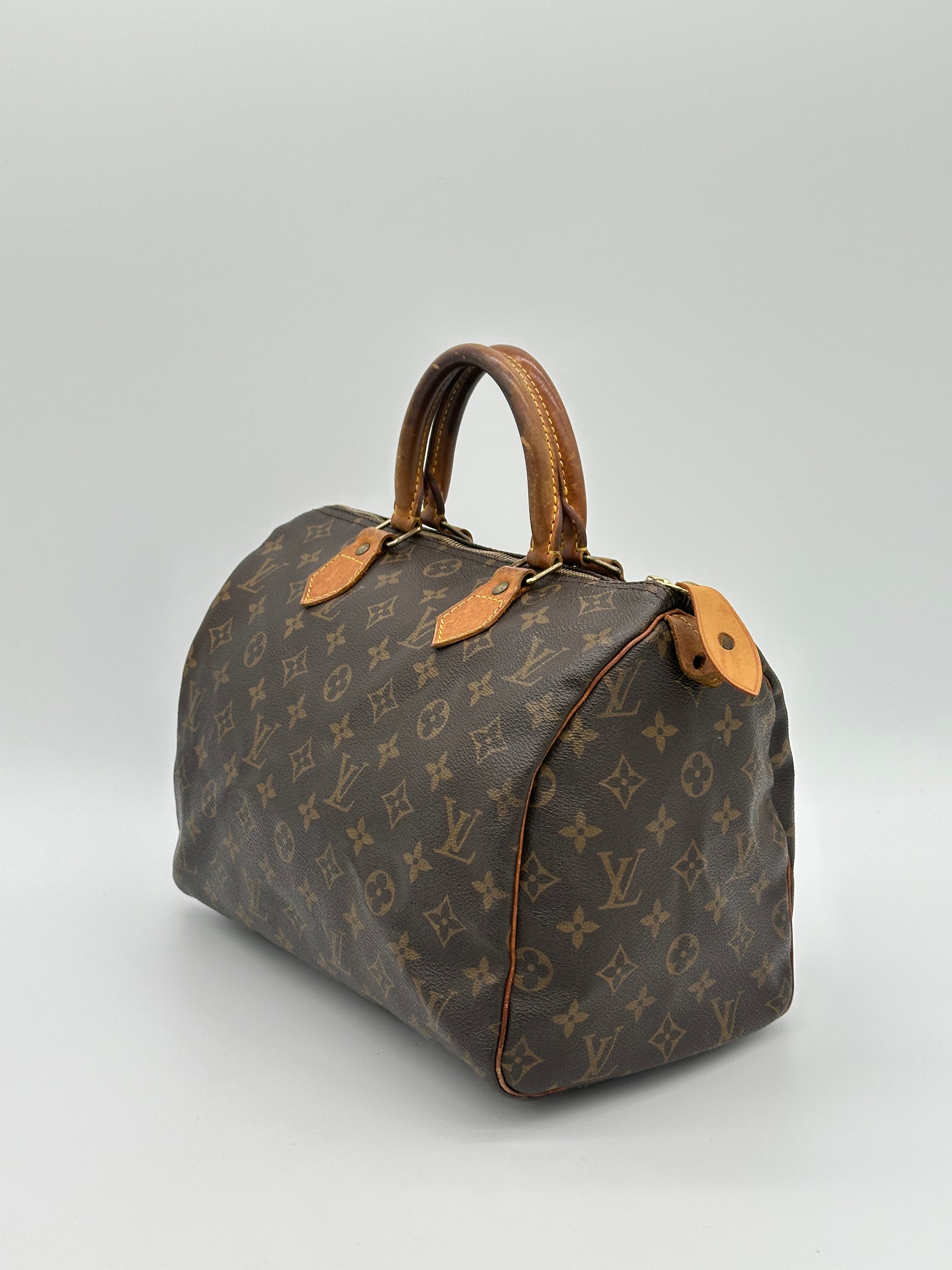 Louis Vuitton Speedy 30
