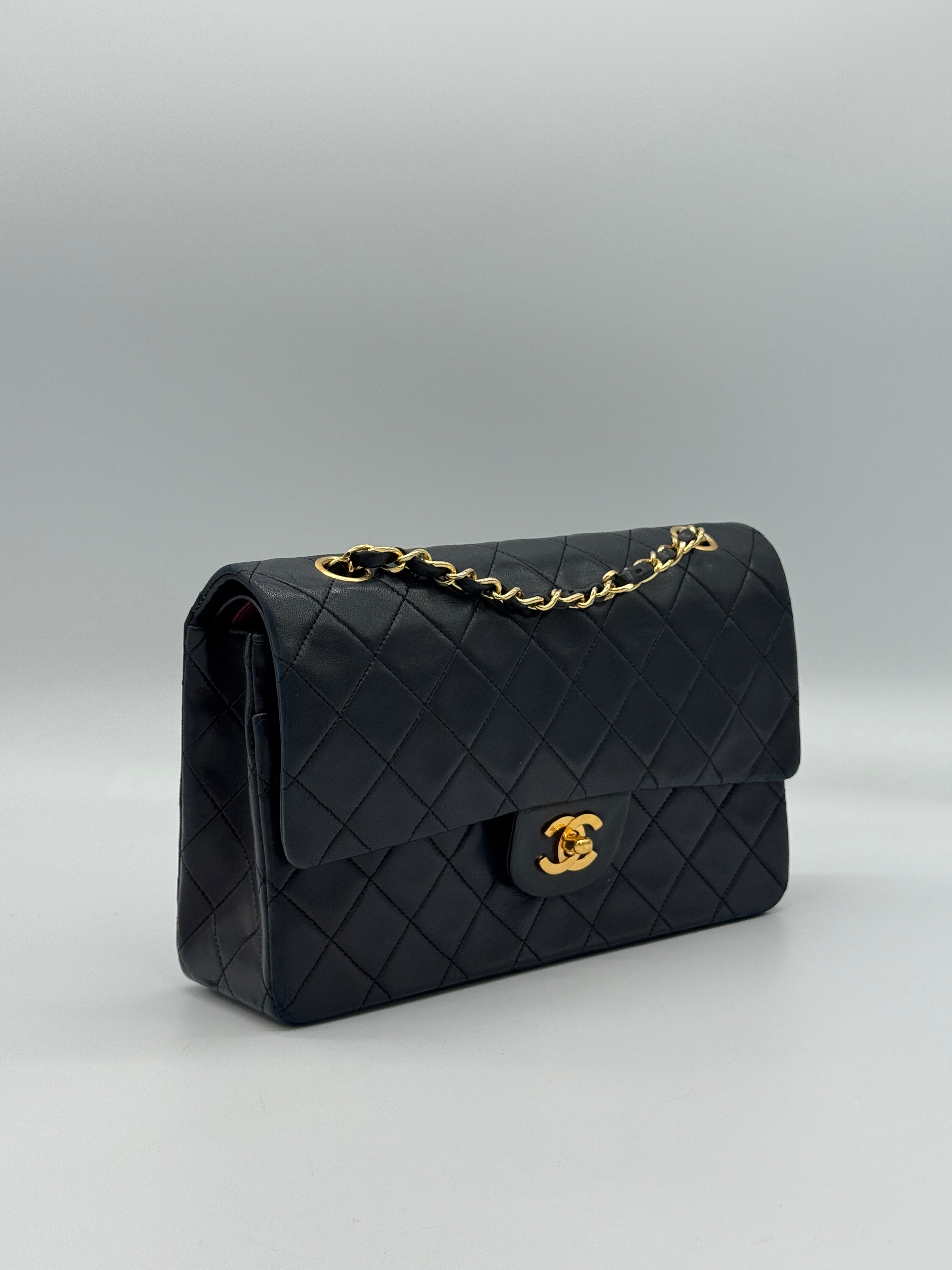 Chanel Classic Medium