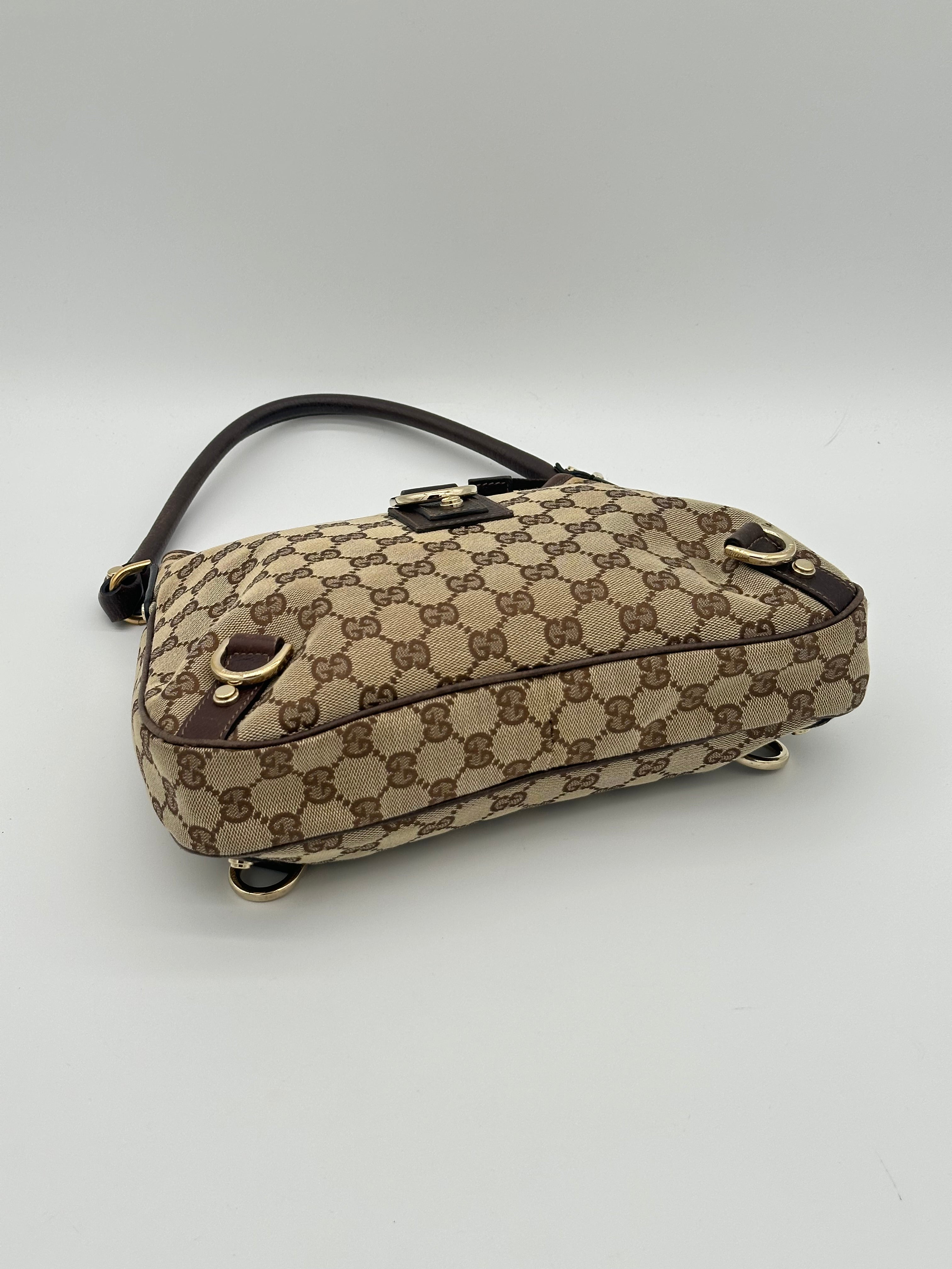 Gucci Abbey D-Ring Medium