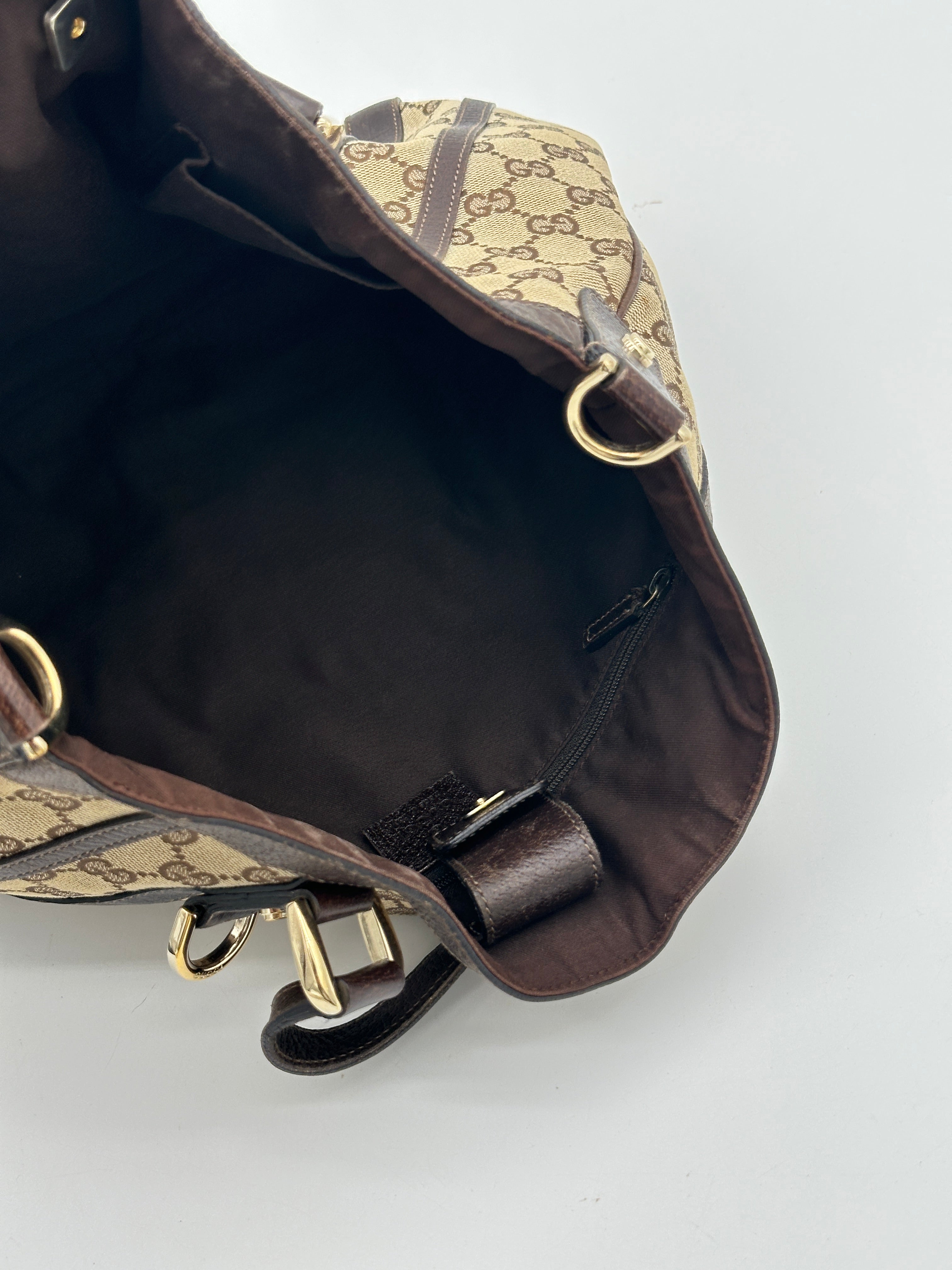 Gucci Medium Abbey Tote Bag