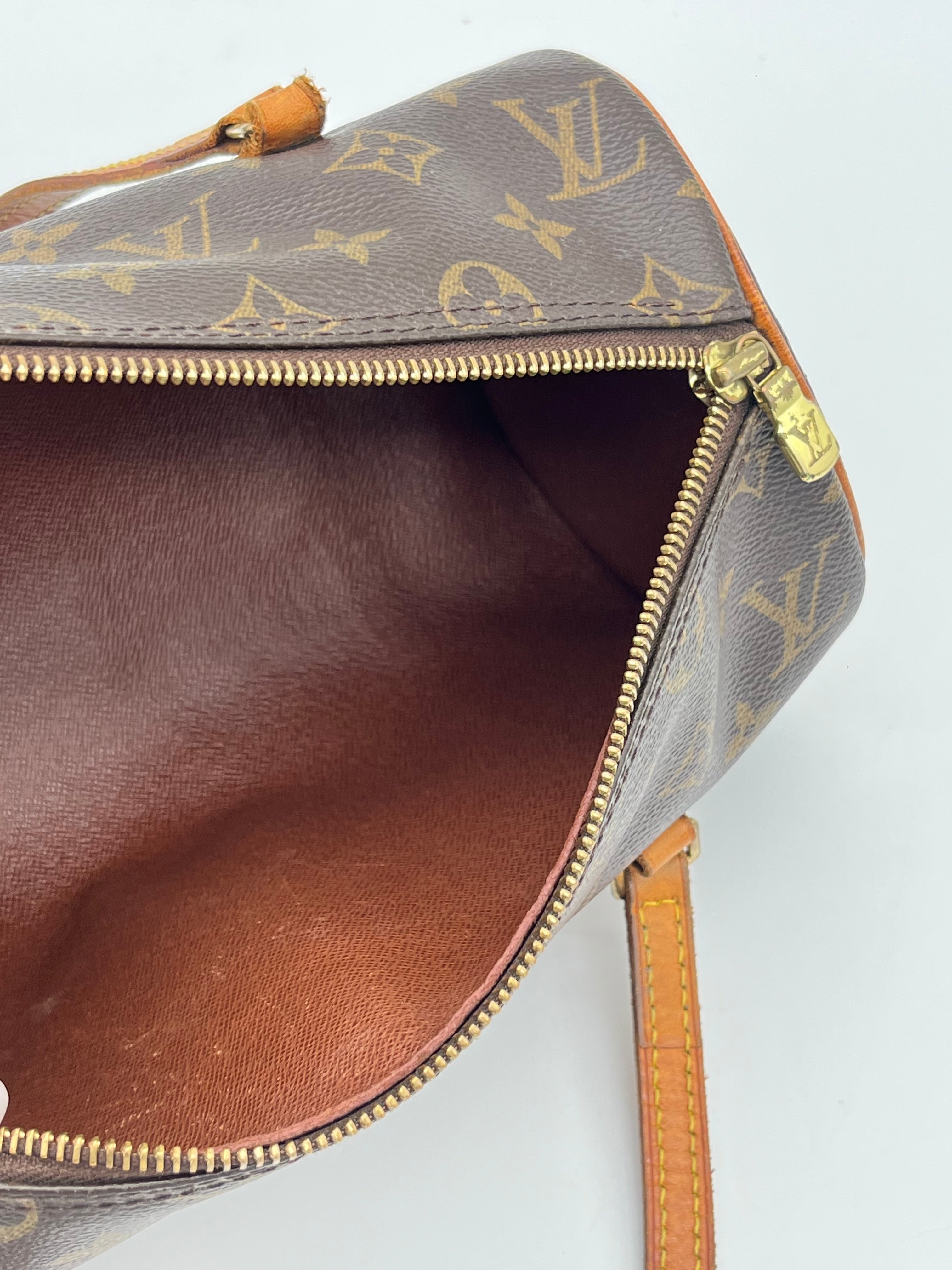 Louis Vuitton Papillon 26
