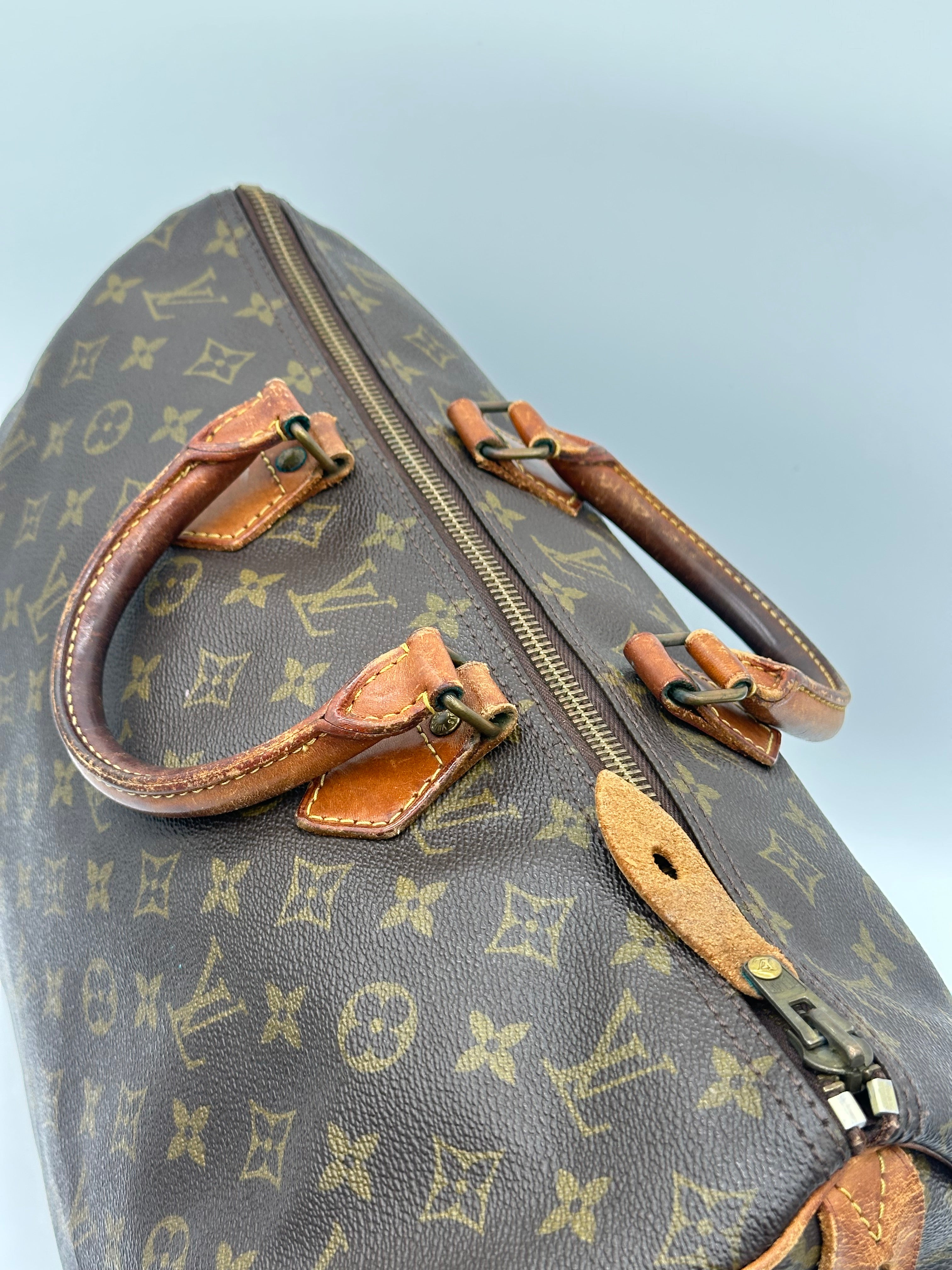 Louis Vuitton Speedy 40