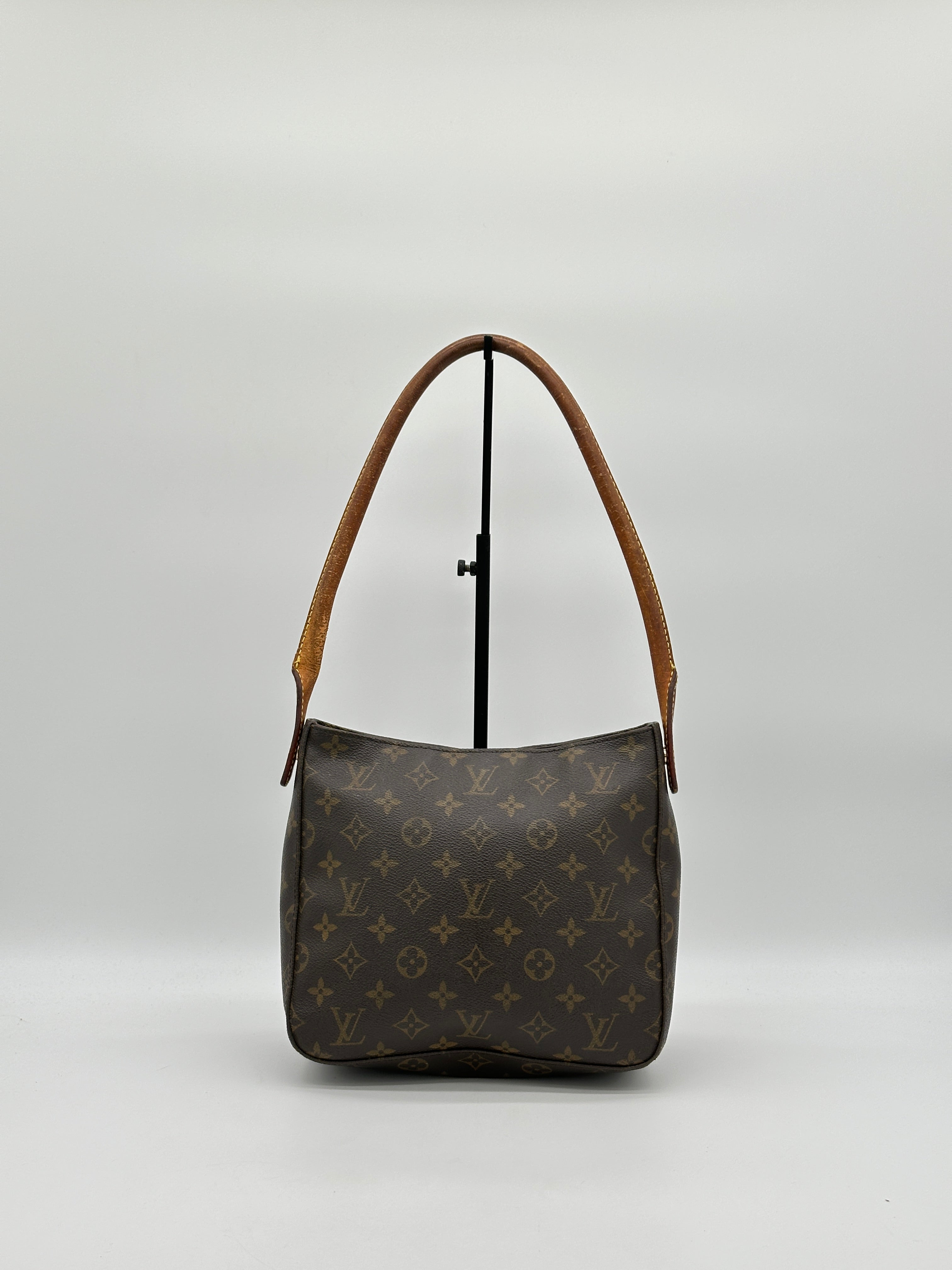 Louis Vuitton Looping MM