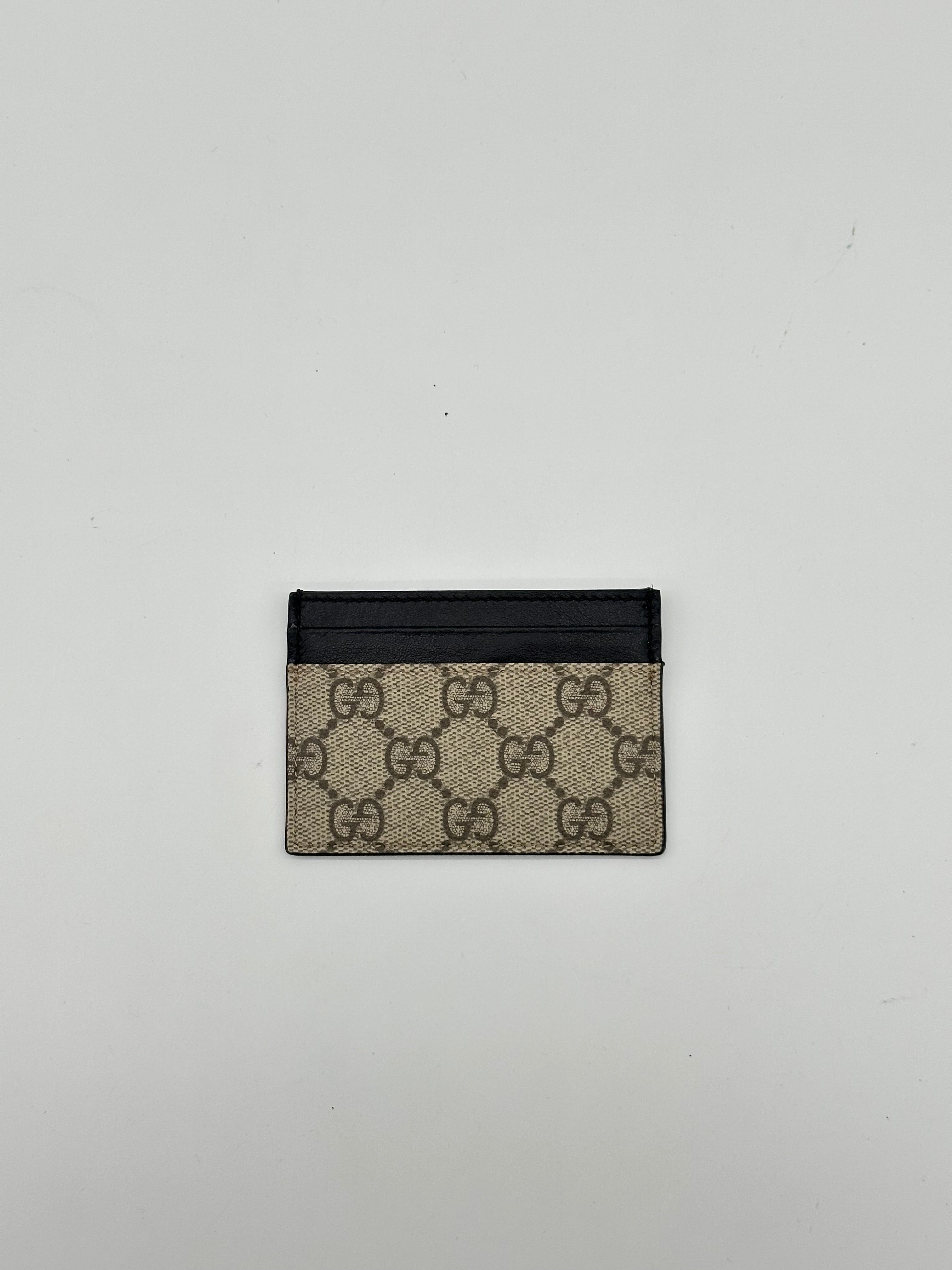 Gucci Supreme Cardholder
