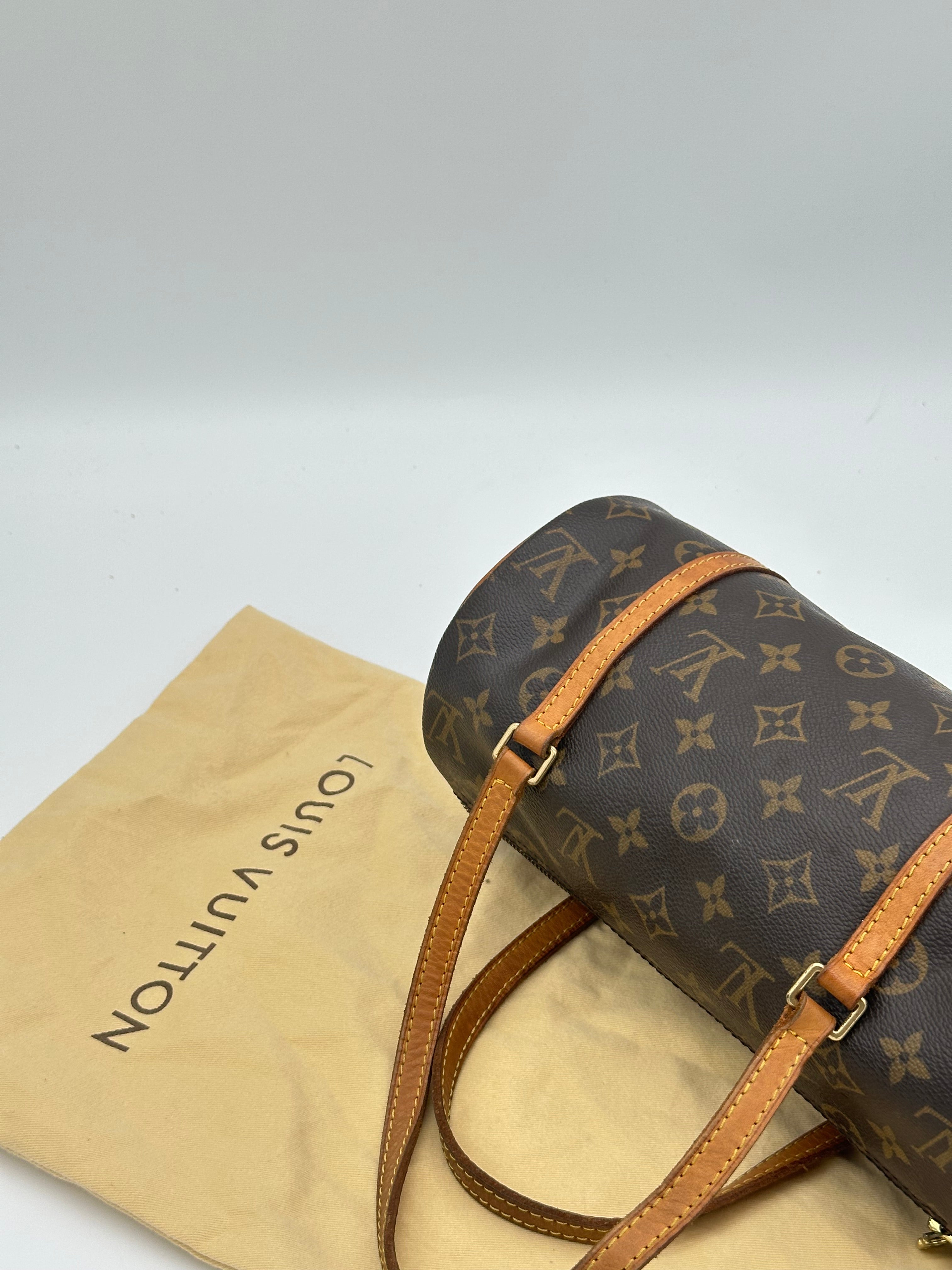 Louis Vuitton Papillon 26