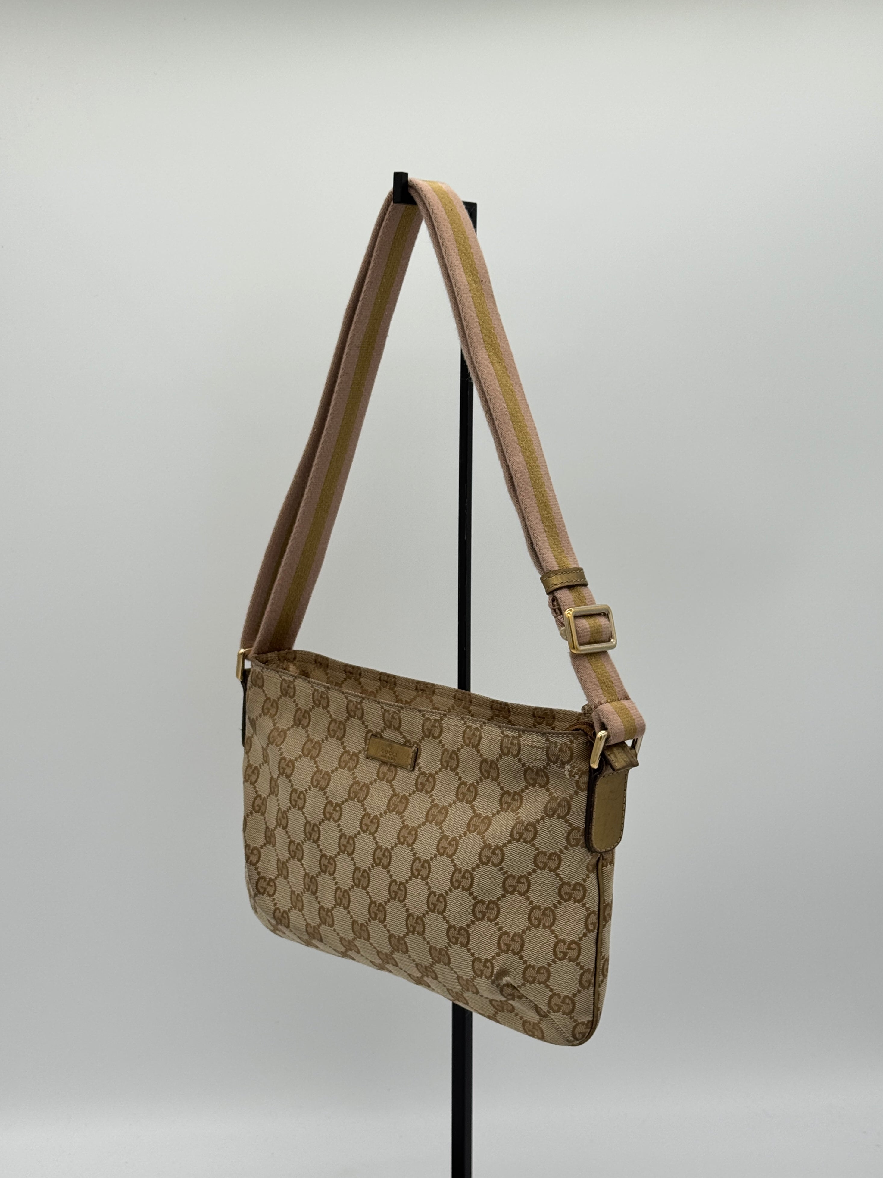 Gucci Web Messenger