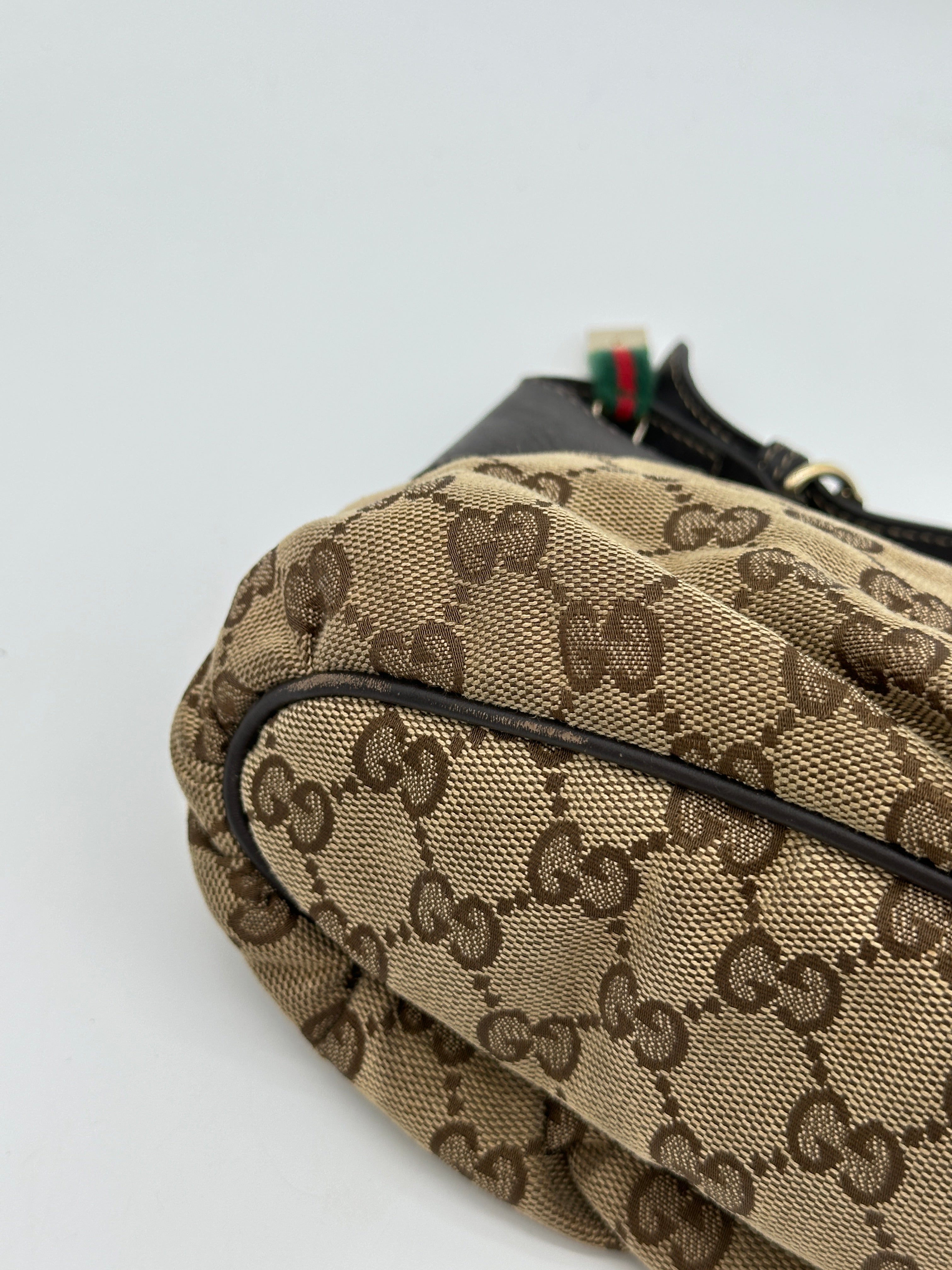 Gucci Pleated Pochette