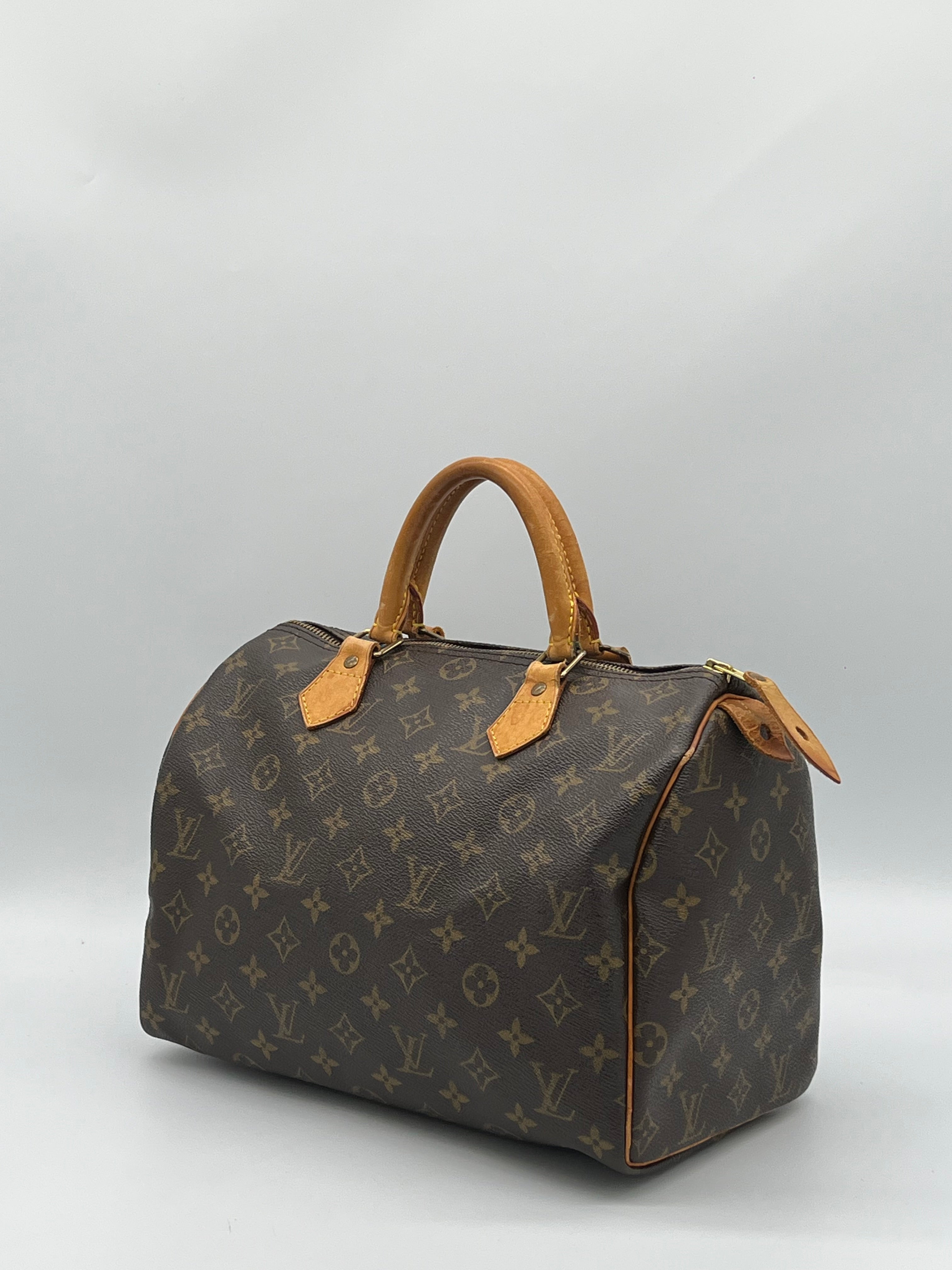 Louis Vuitton Speedy 30