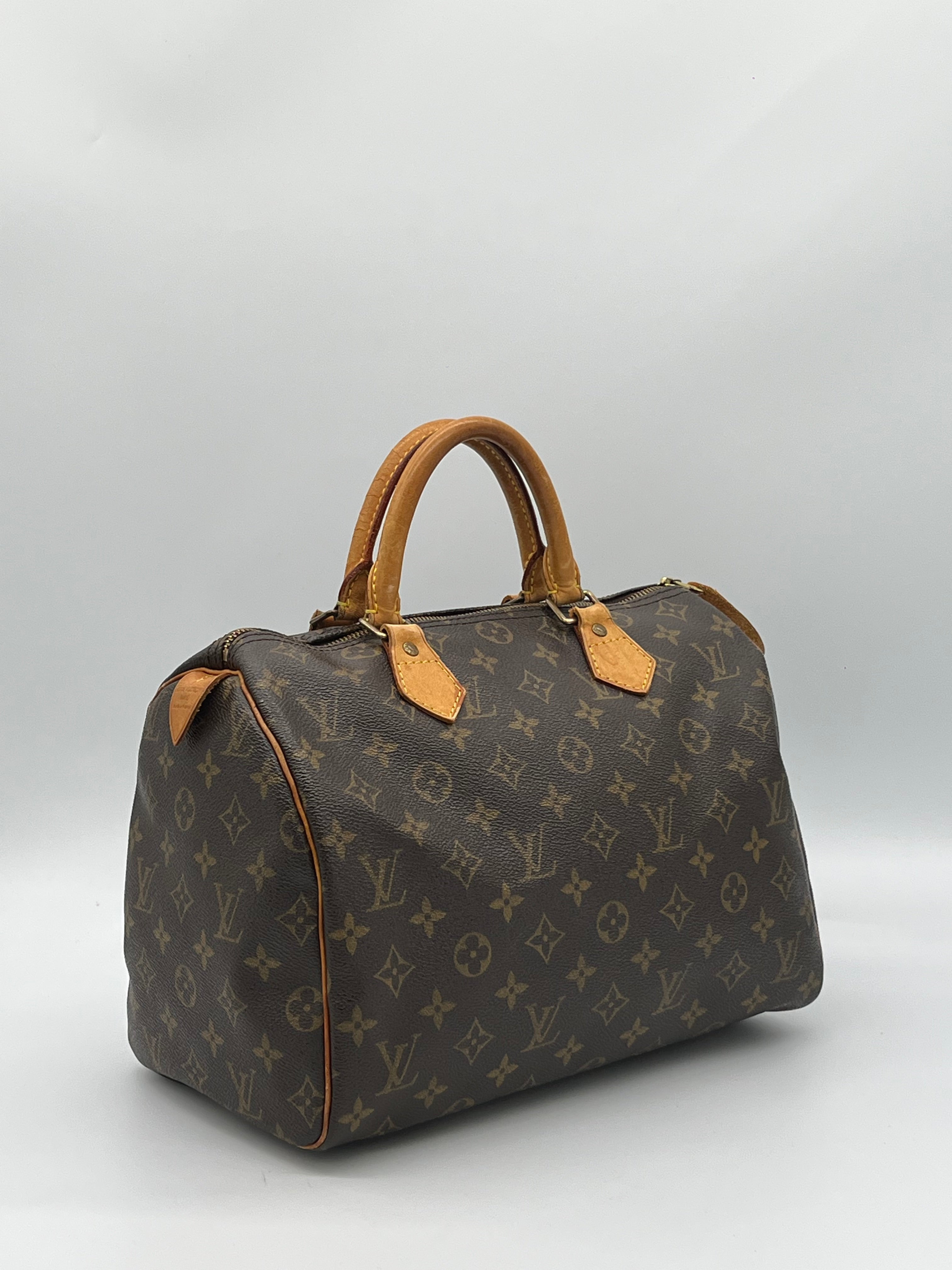 Louis Vuitton Speedy 30