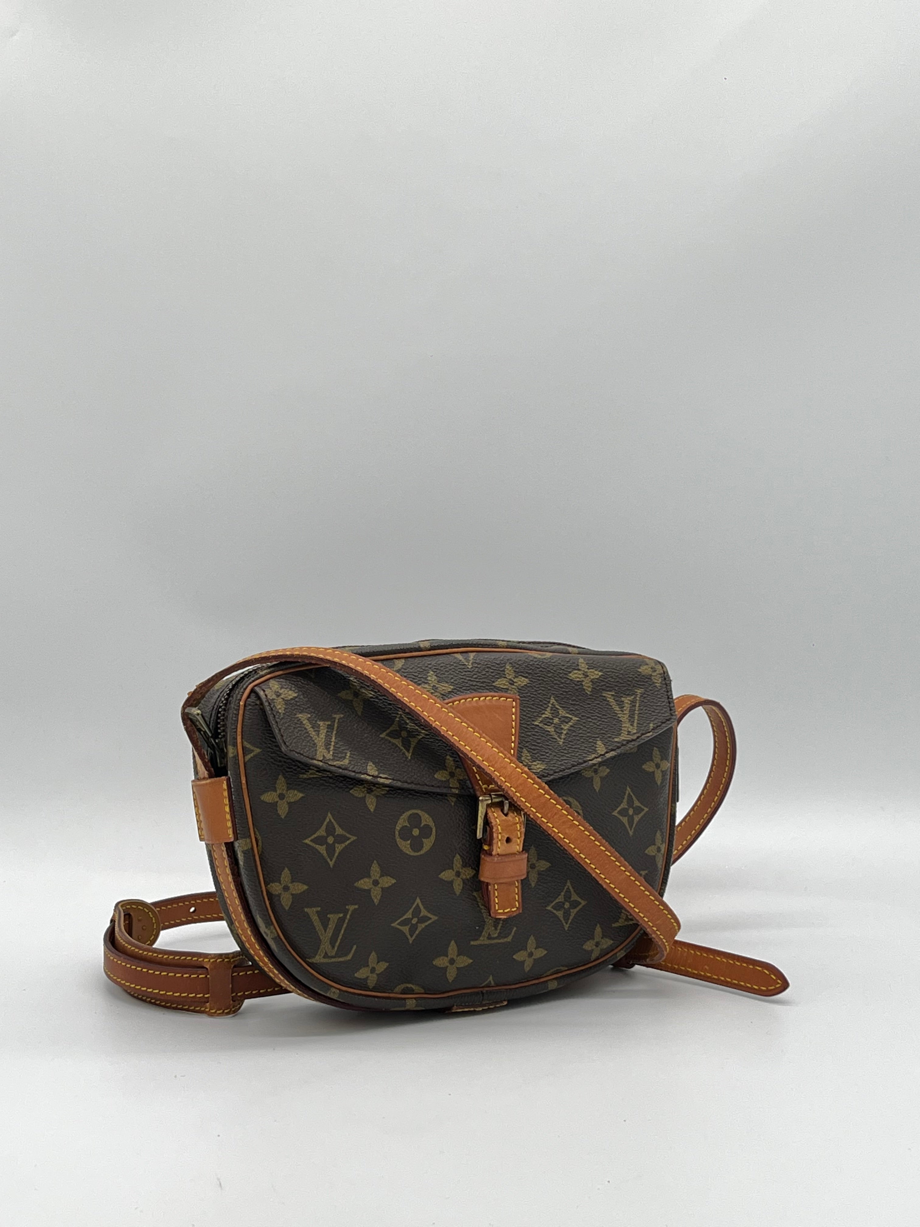 Louis Vuitton Jeune Fille PM