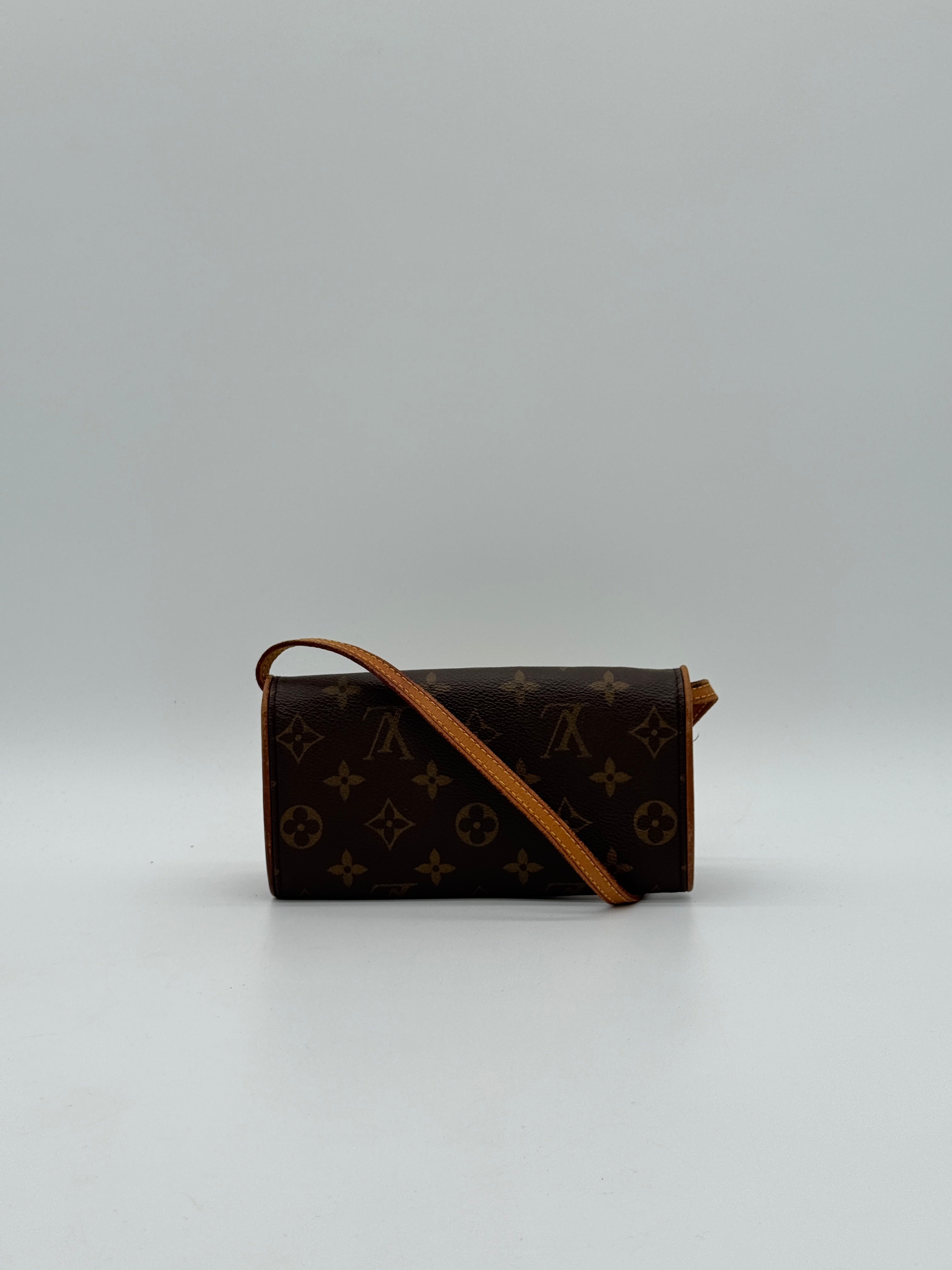 Louis Vuitton Twin Pochette GM