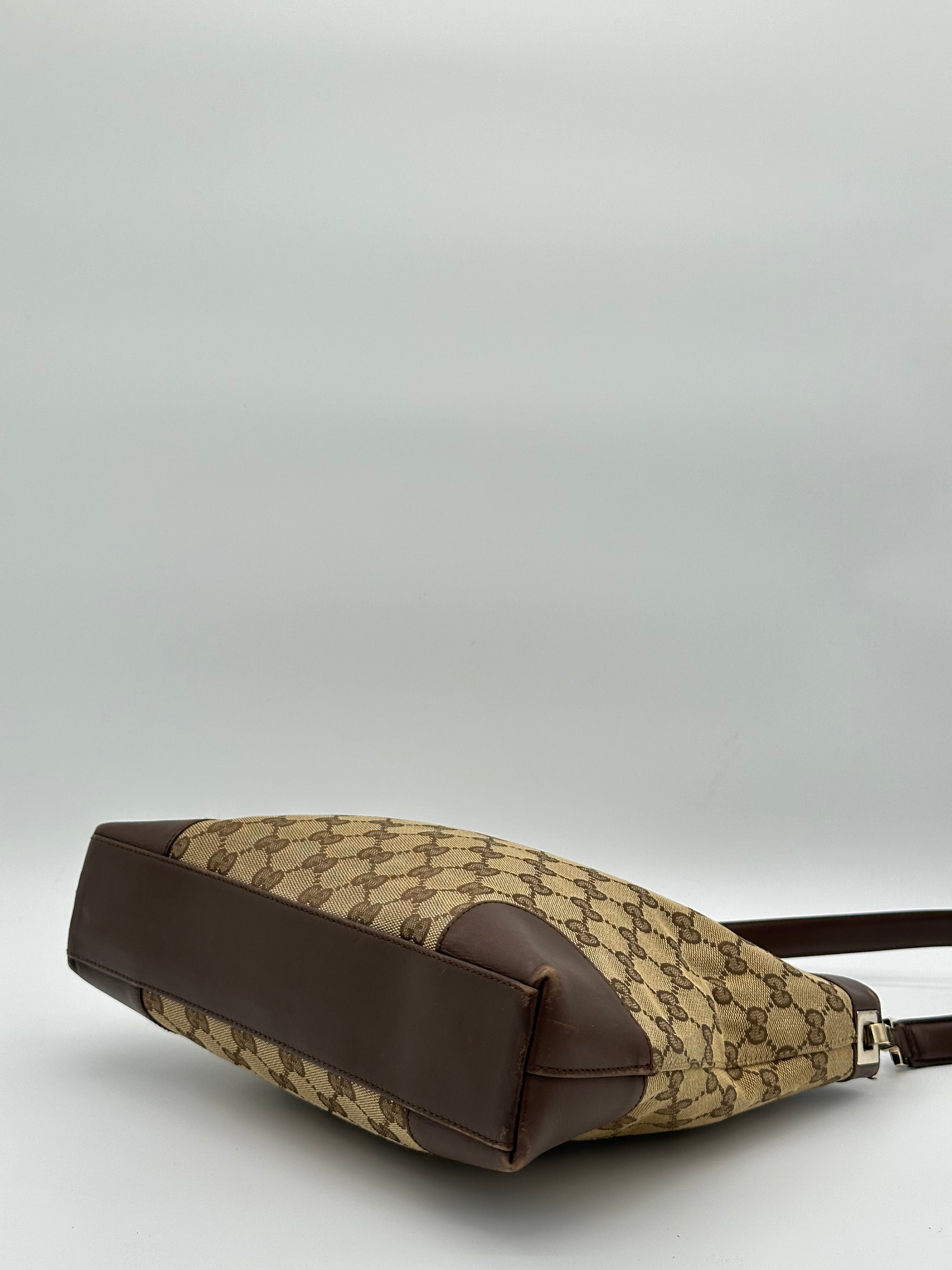 Gucci Canvas Shoulderbag