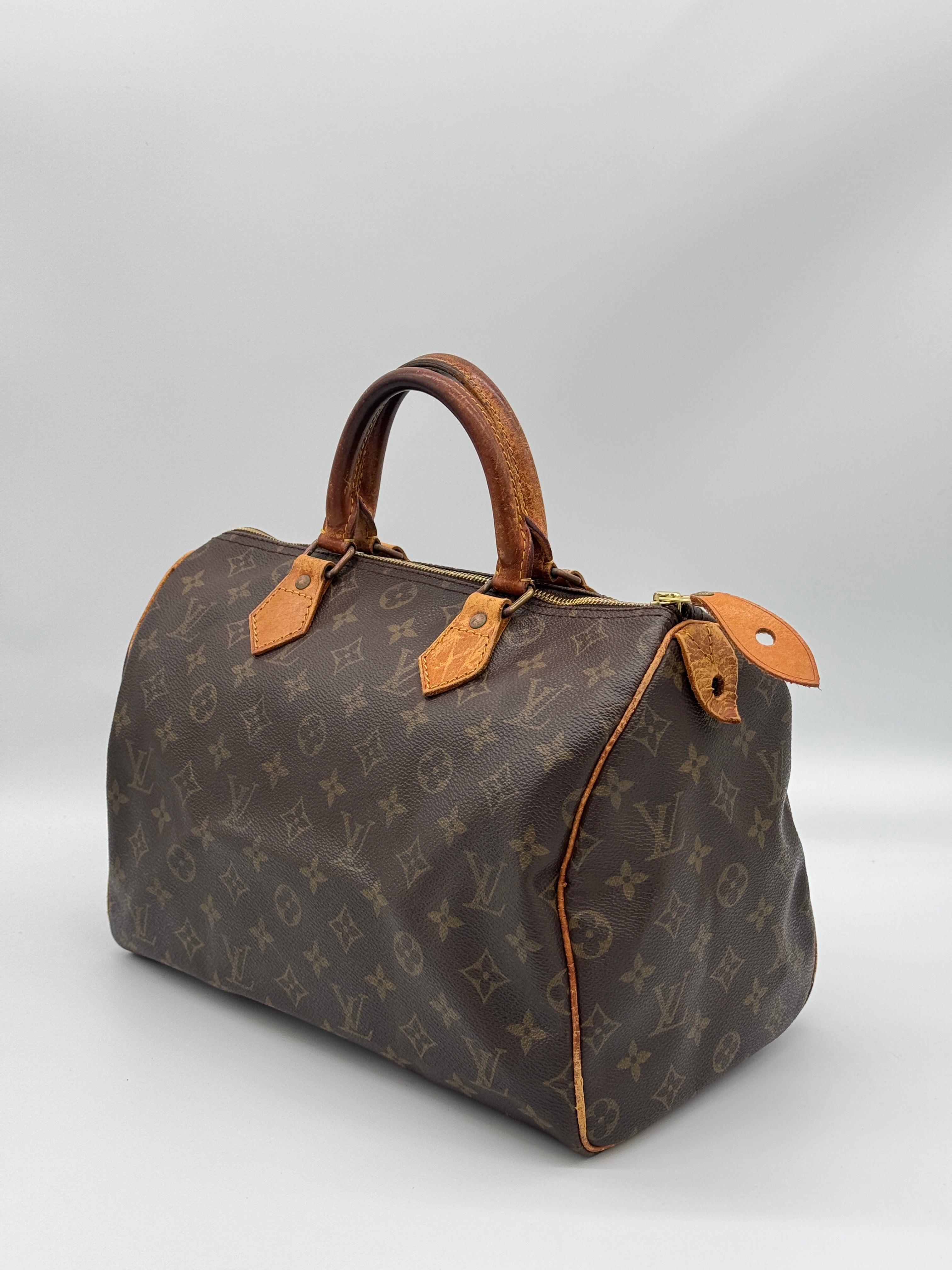 Louis Vuitton Speedy 30