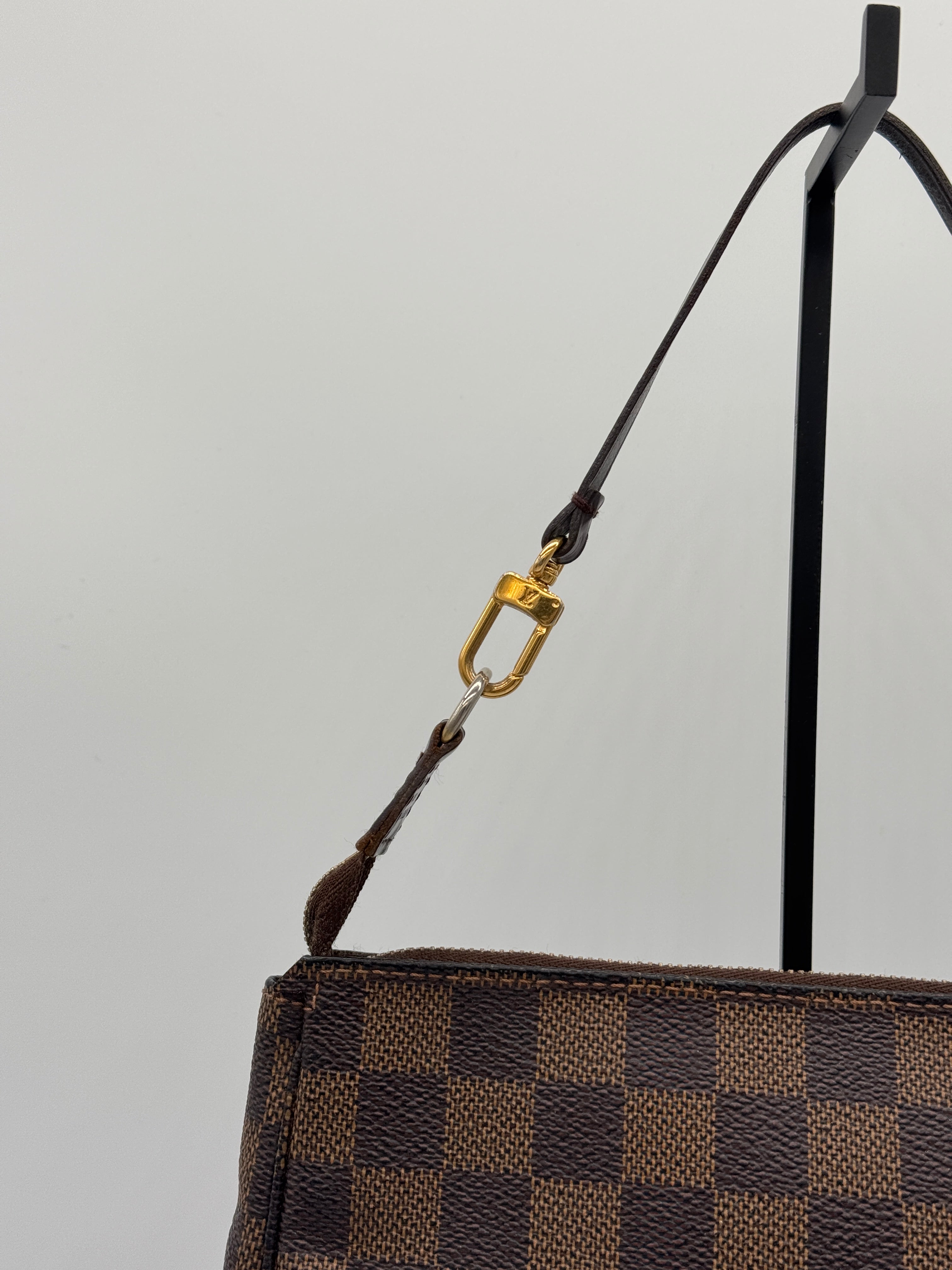 Louis Vuitton Pochette Accessoires