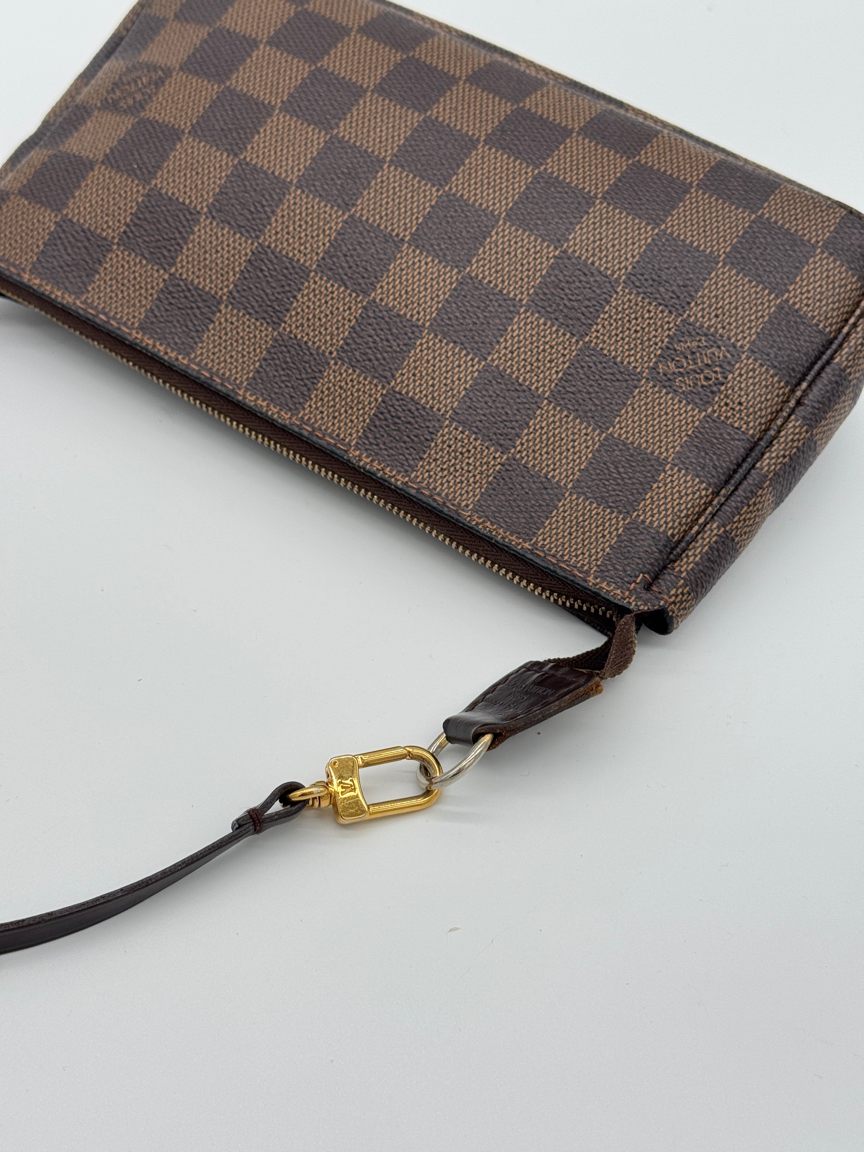 Louis Vuitton Pochette Accessoires