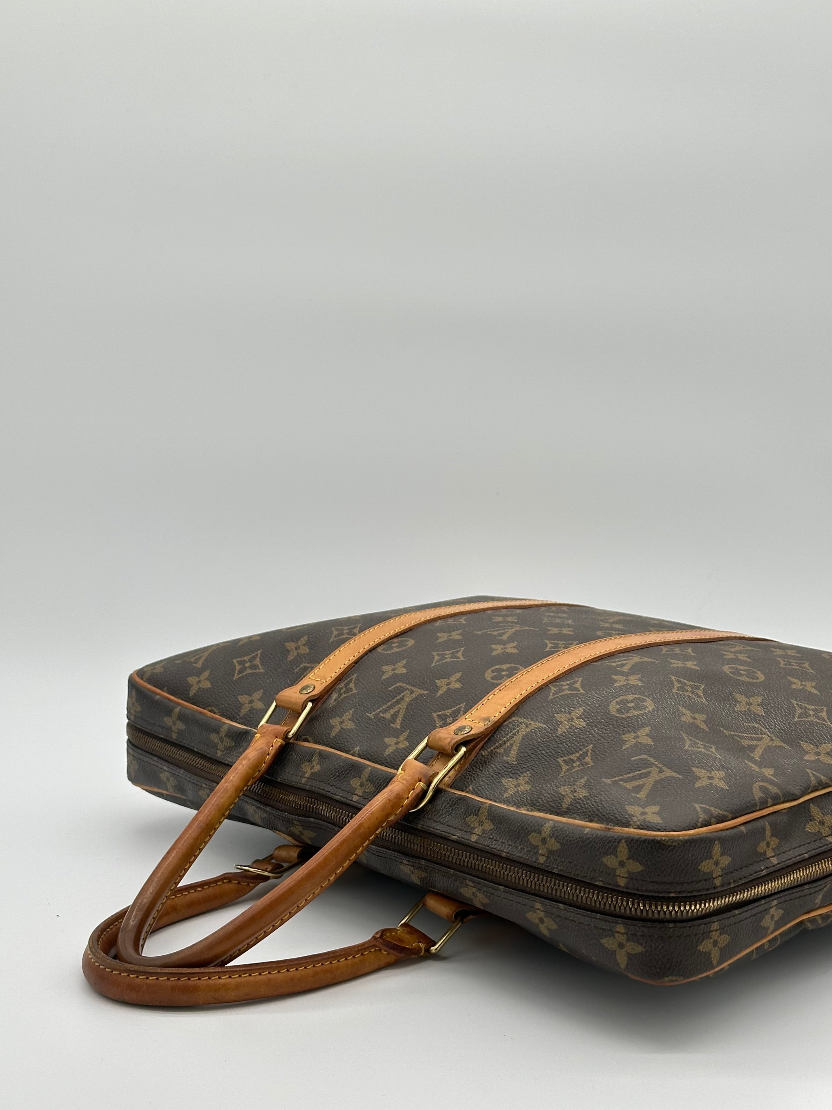 Louis Vuitton Porte Documents