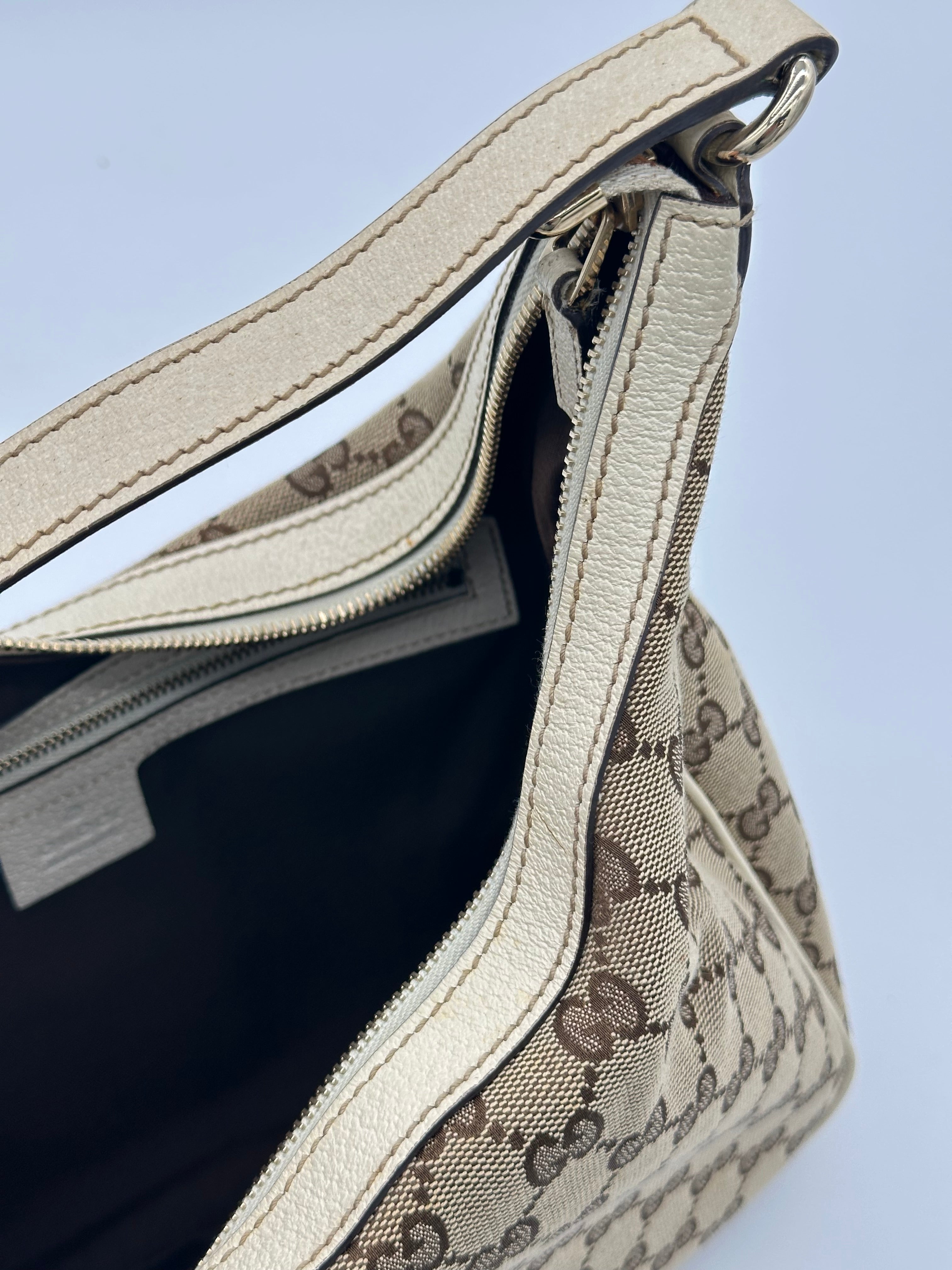 Gucci Charmy Hobo