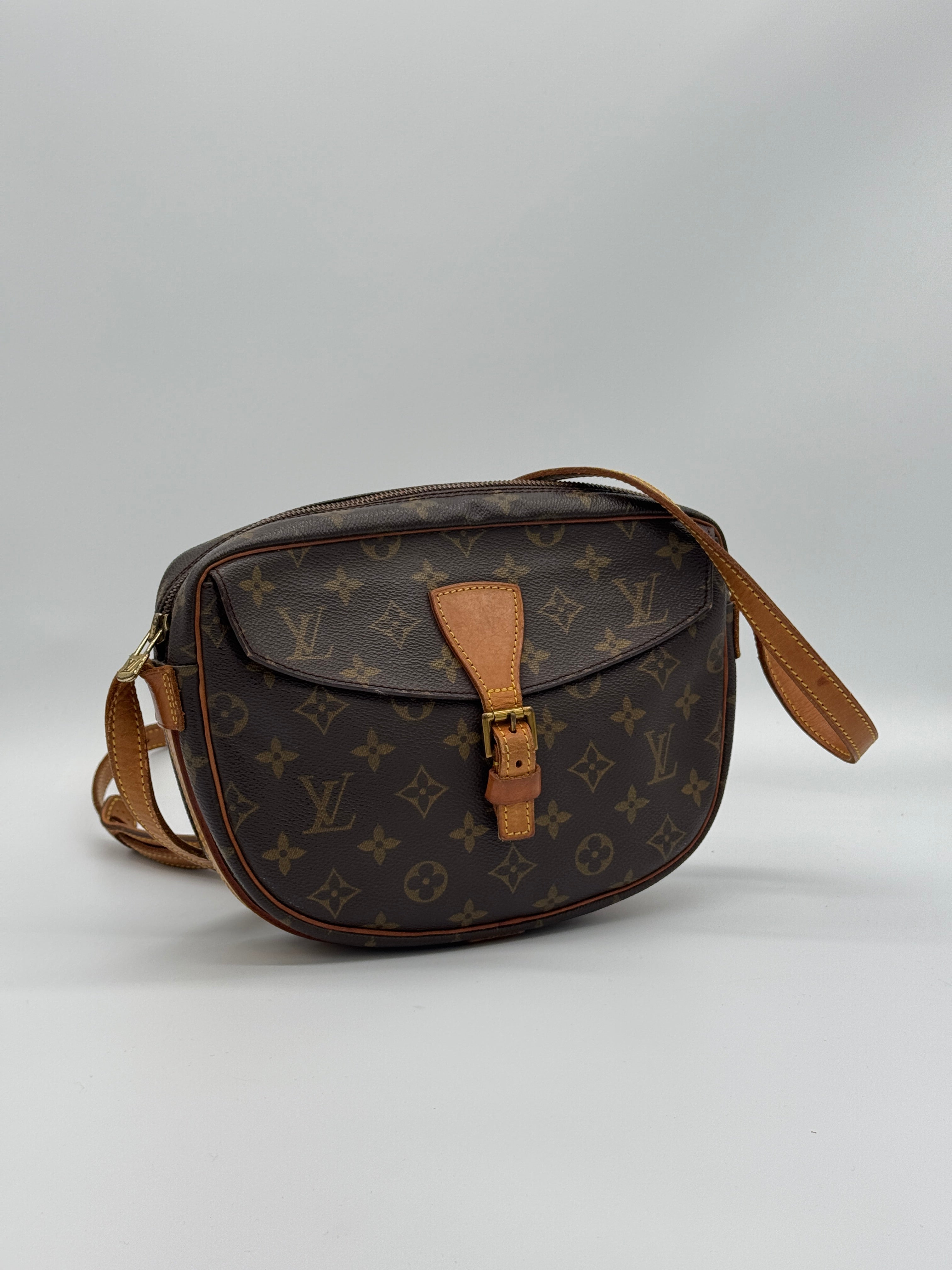 Louis Vuitton Jeune Fille MM