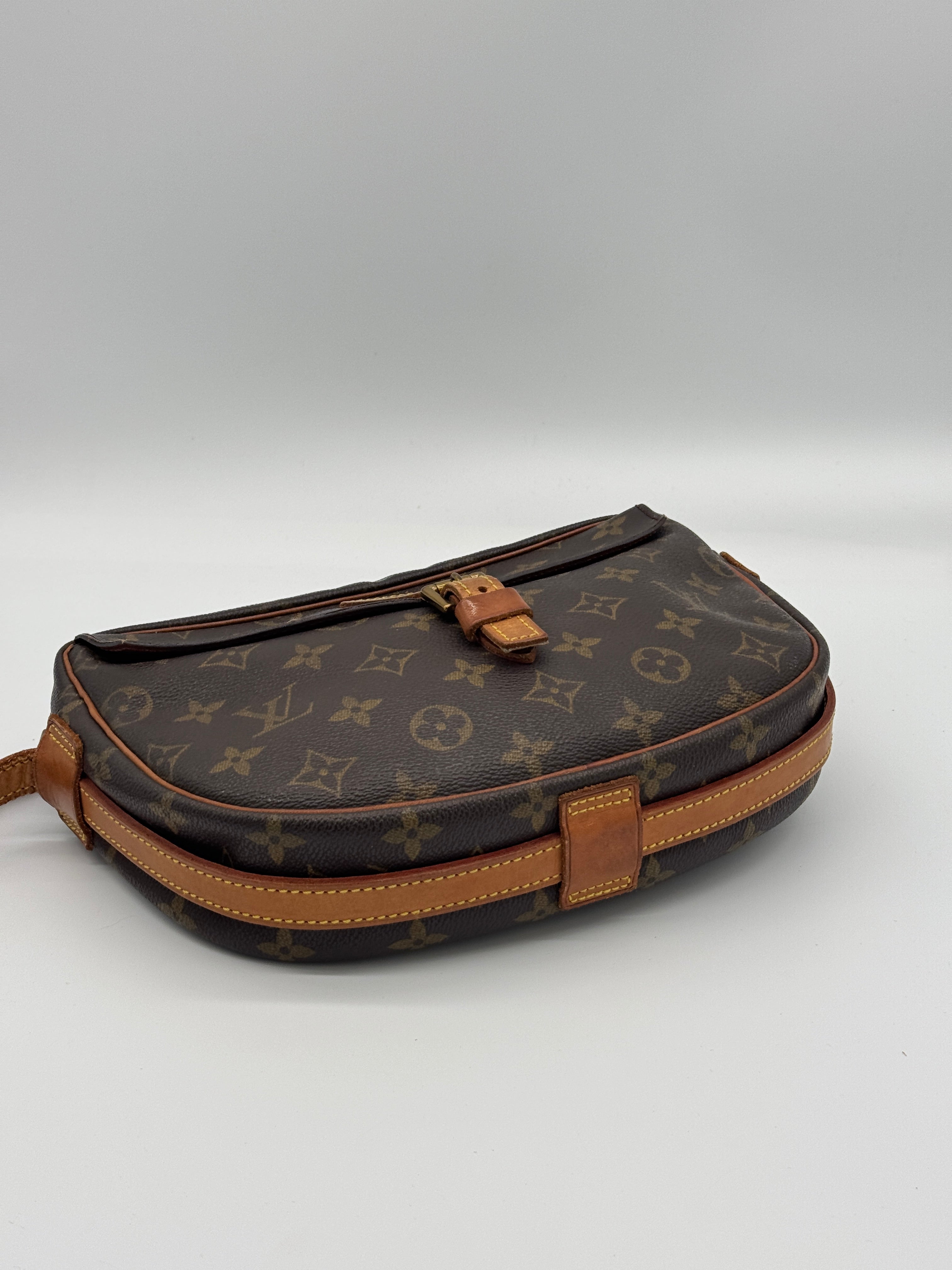 Louis Vuitton Jeune Fille MM