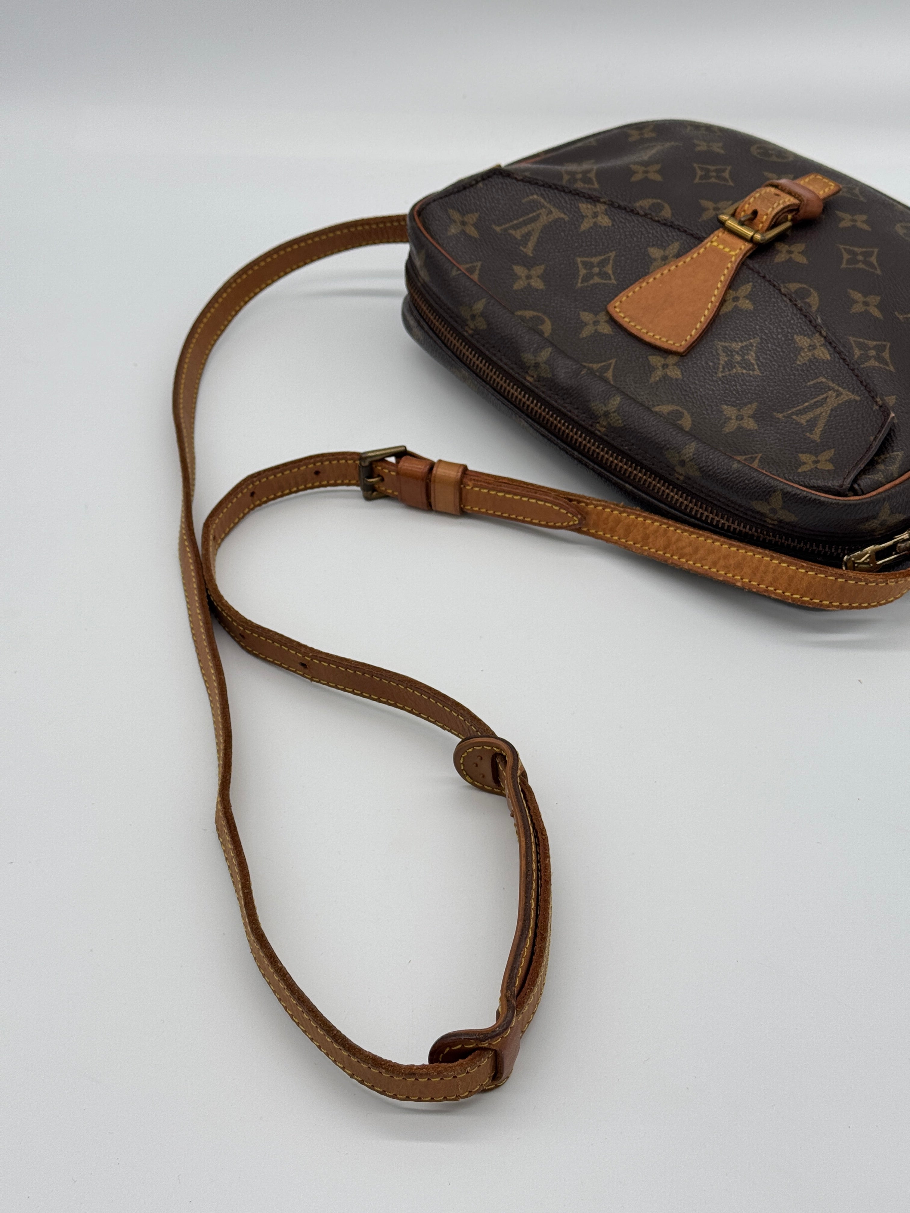 Louis Vuitton Jeune Fille MM