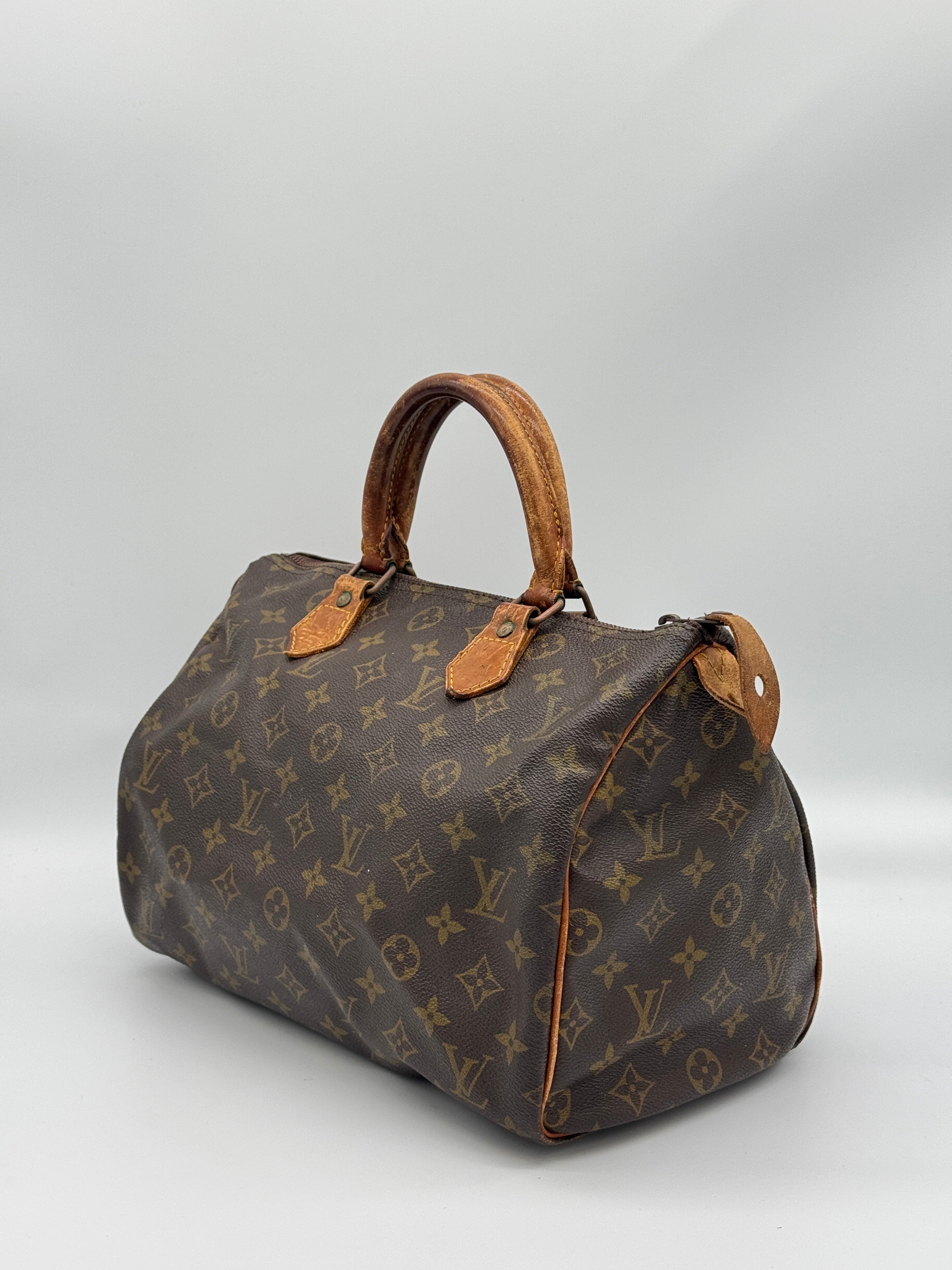 Louis Vuitton Speedy 30