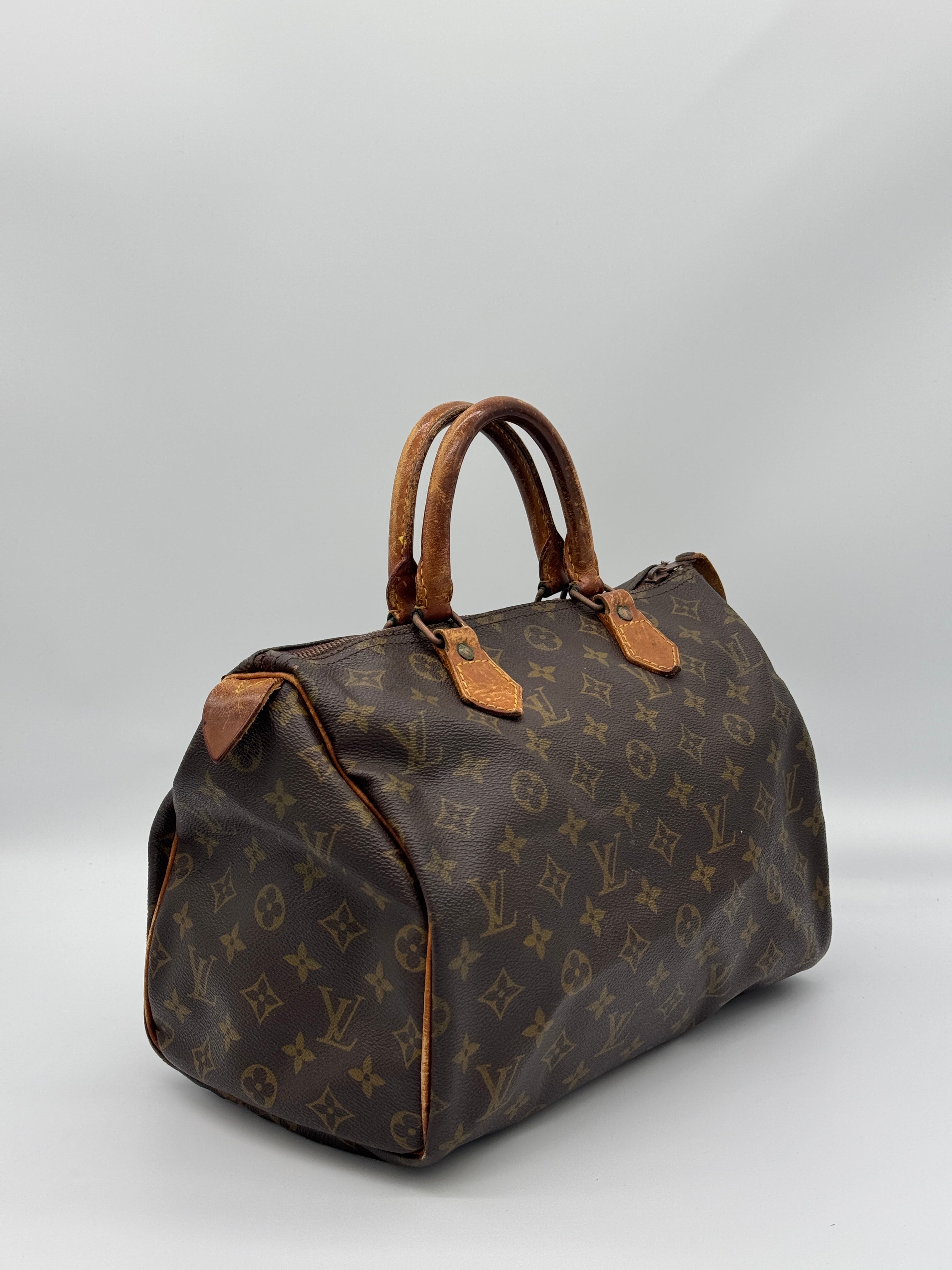 Louis Vuitton Speedy 30