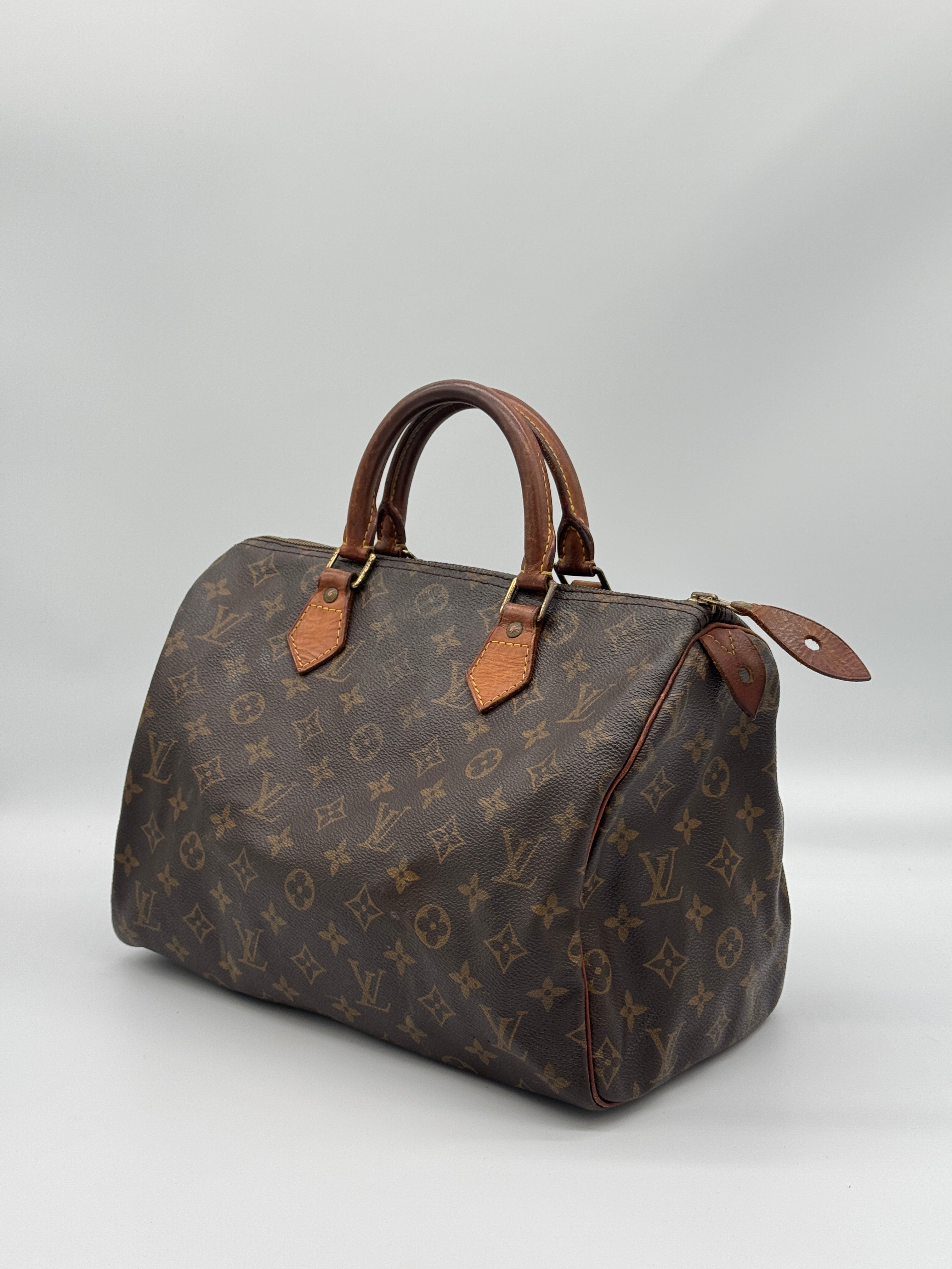 Louis Vuitton Speedy 30