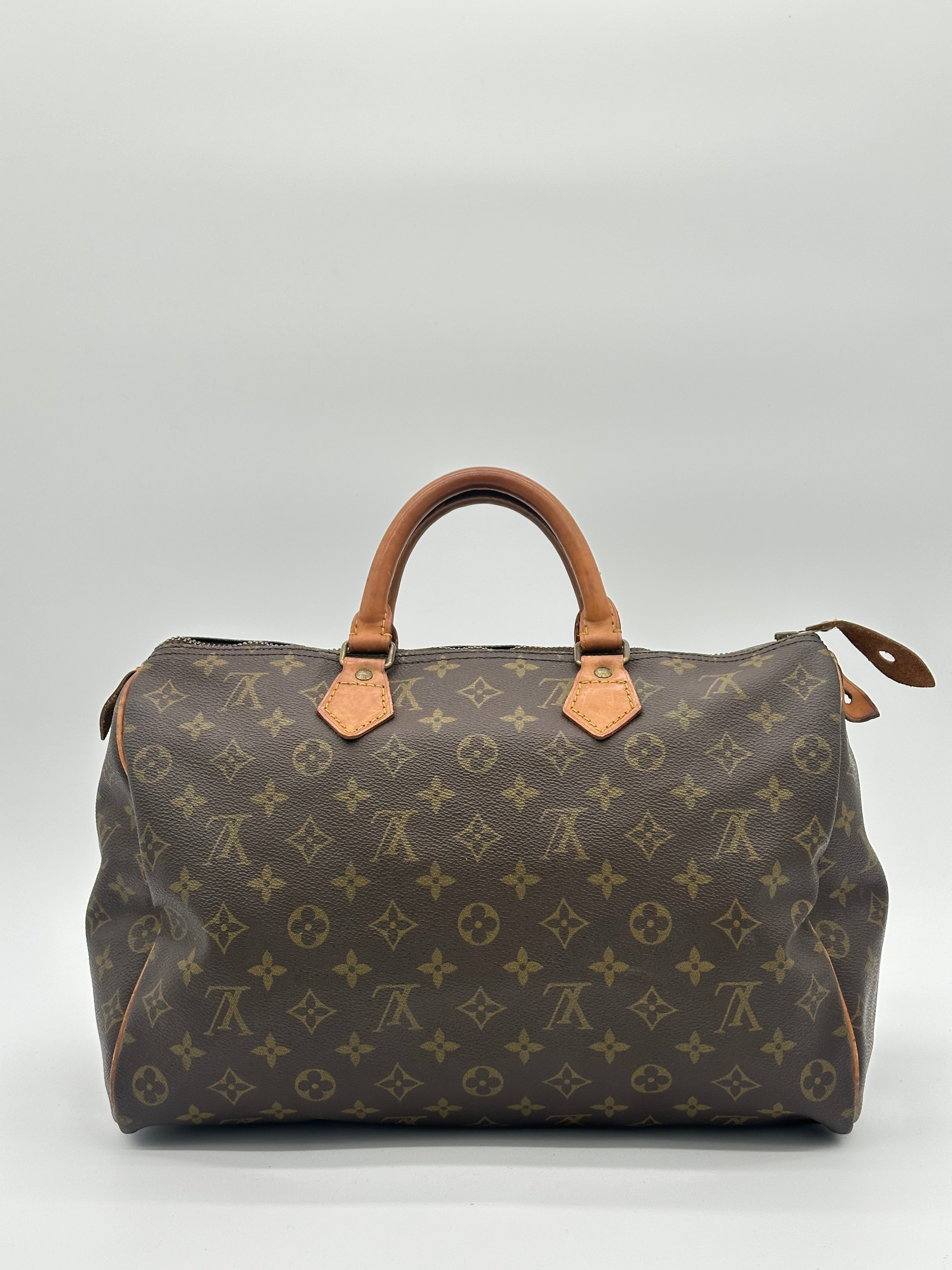 Louis Vuitton Speedy 35